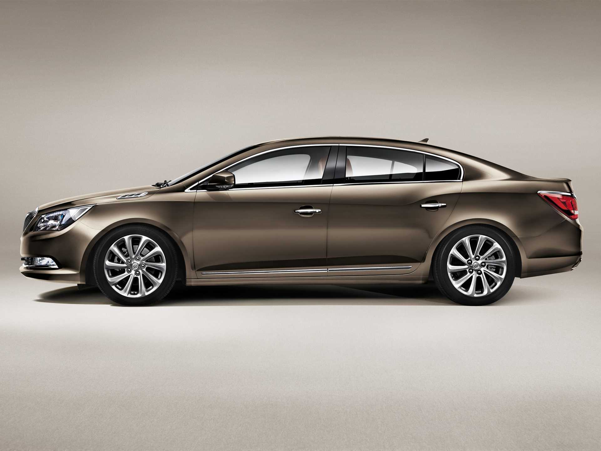 Buick LaCrosse 3.0 V6 Hydra-Matic, 265hp, 2015