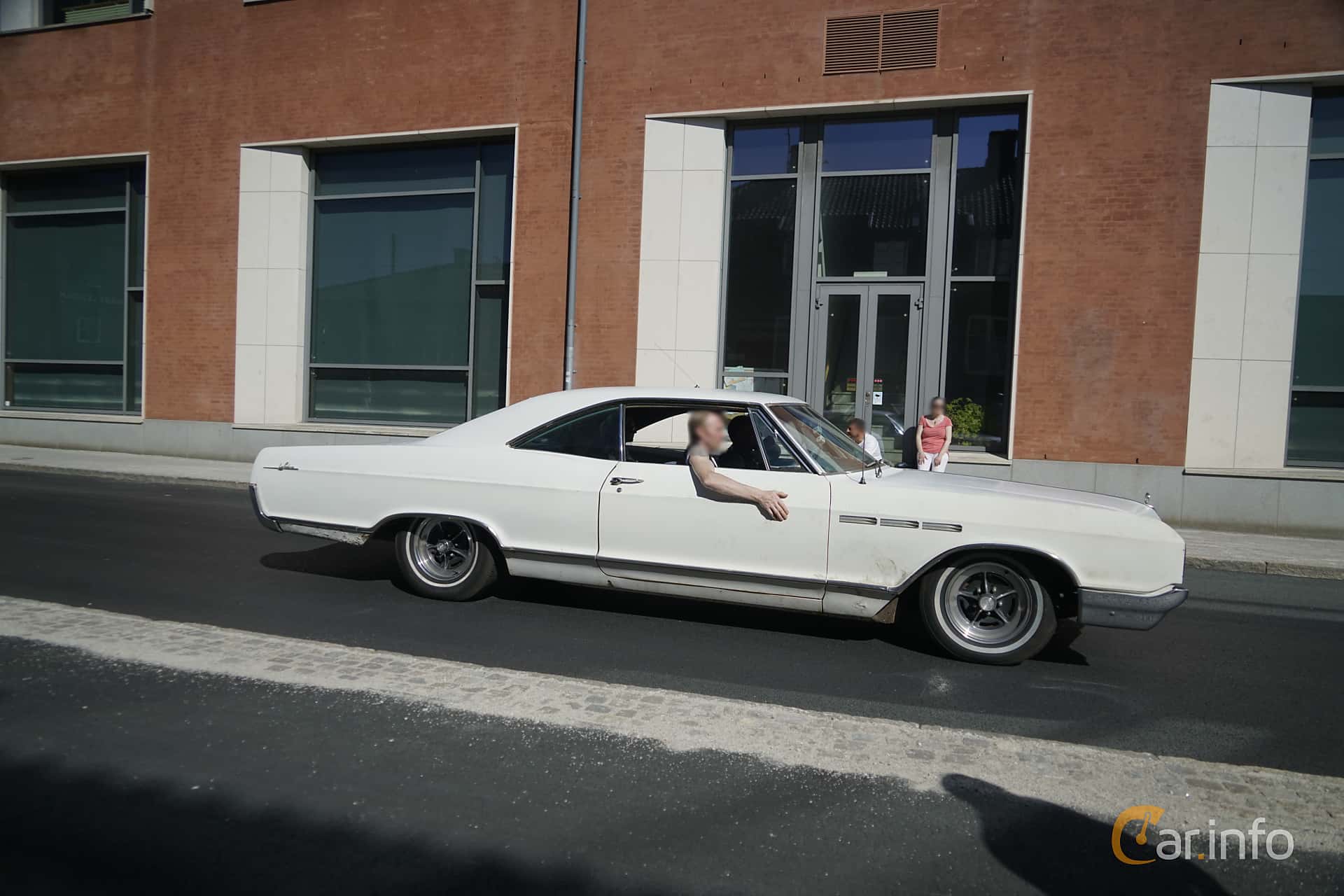 Buick LeSabre 4.9 V8 3rd Generation, Automatic, 2-speed