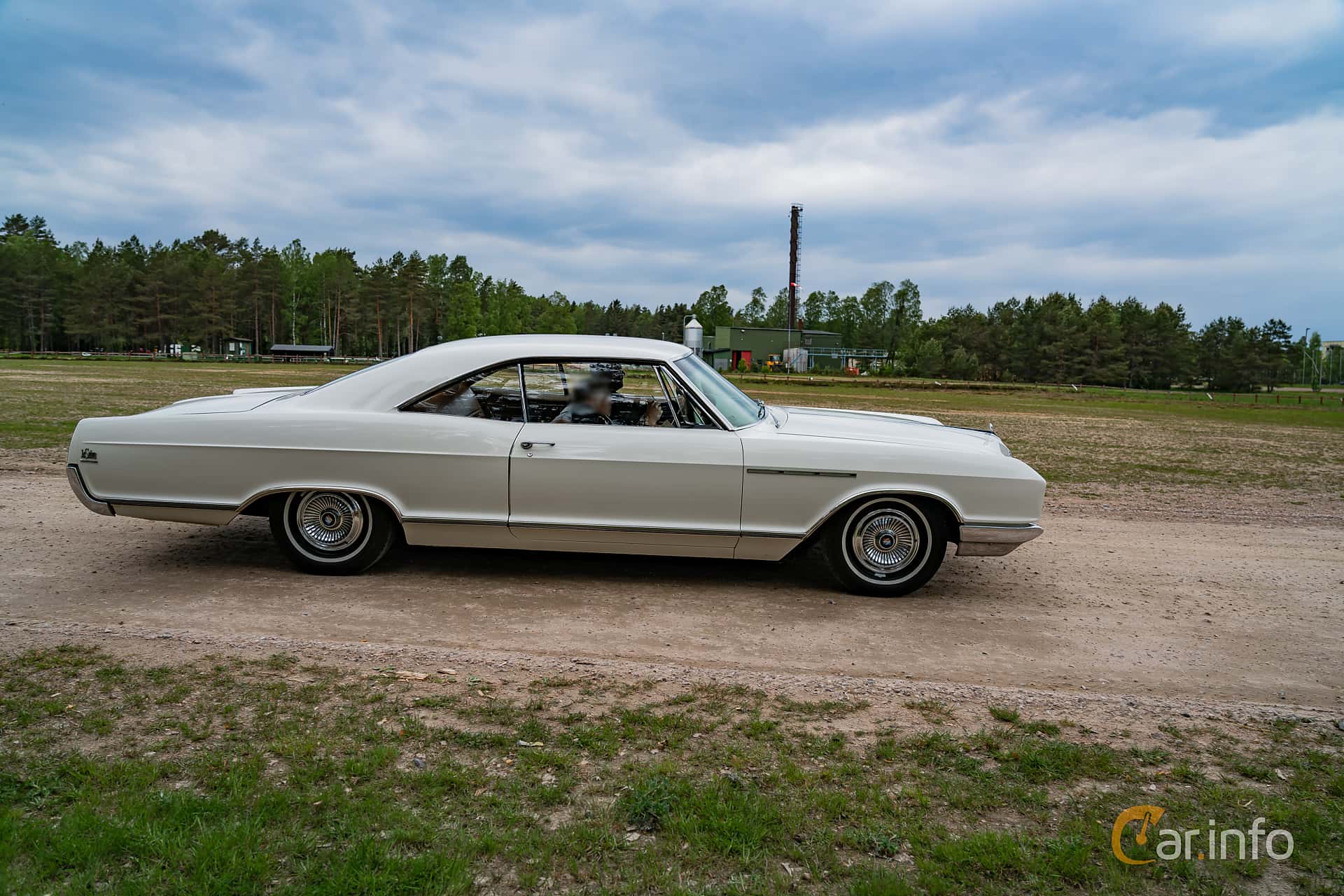 Buick LeSabre Custom Sport Coupé 5.6 V8 264hp, 1966