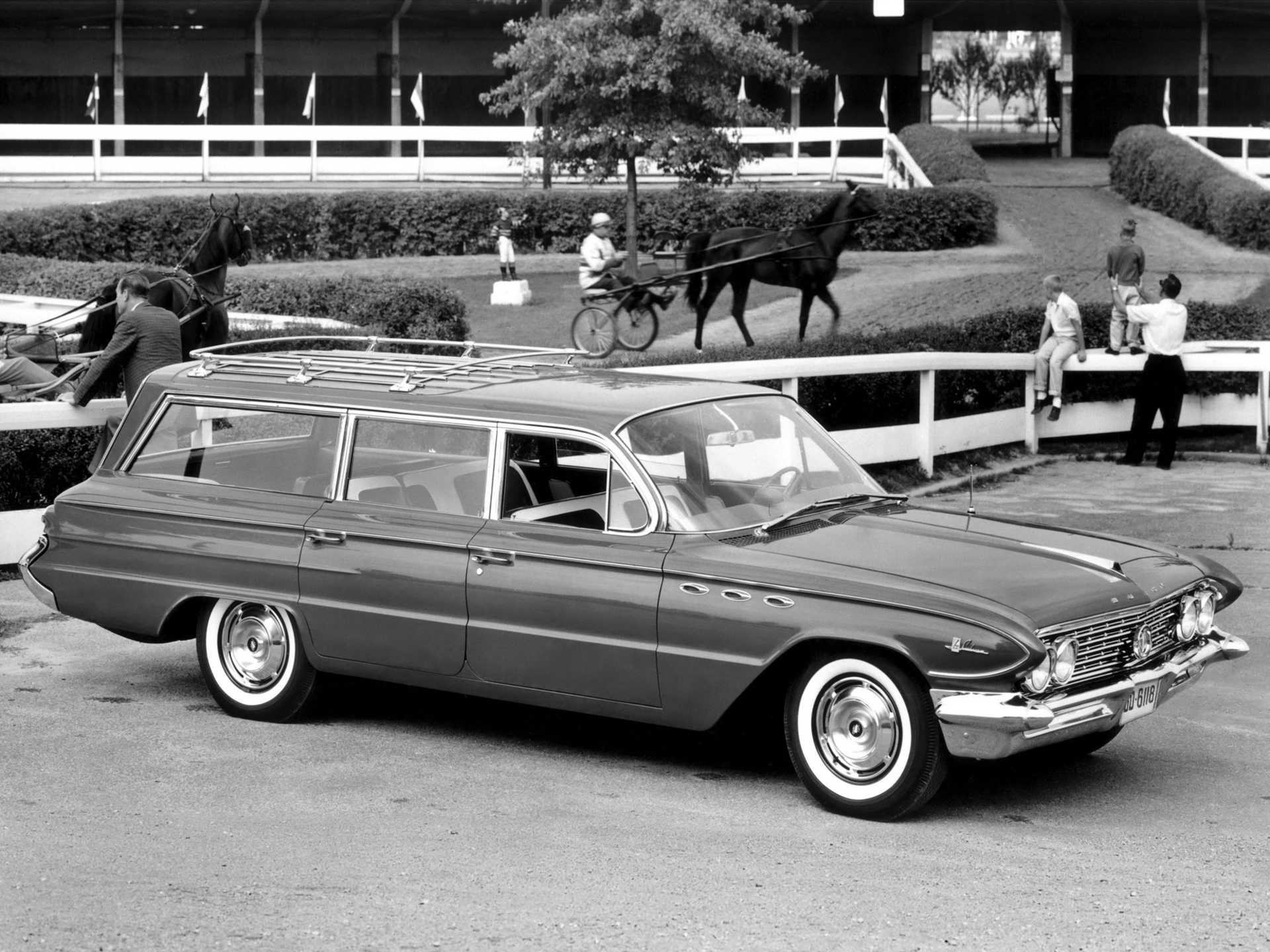 Buick LeSabre 3-seat Estate Wagon 6.0 V8 Automatic, 238hp, 1961