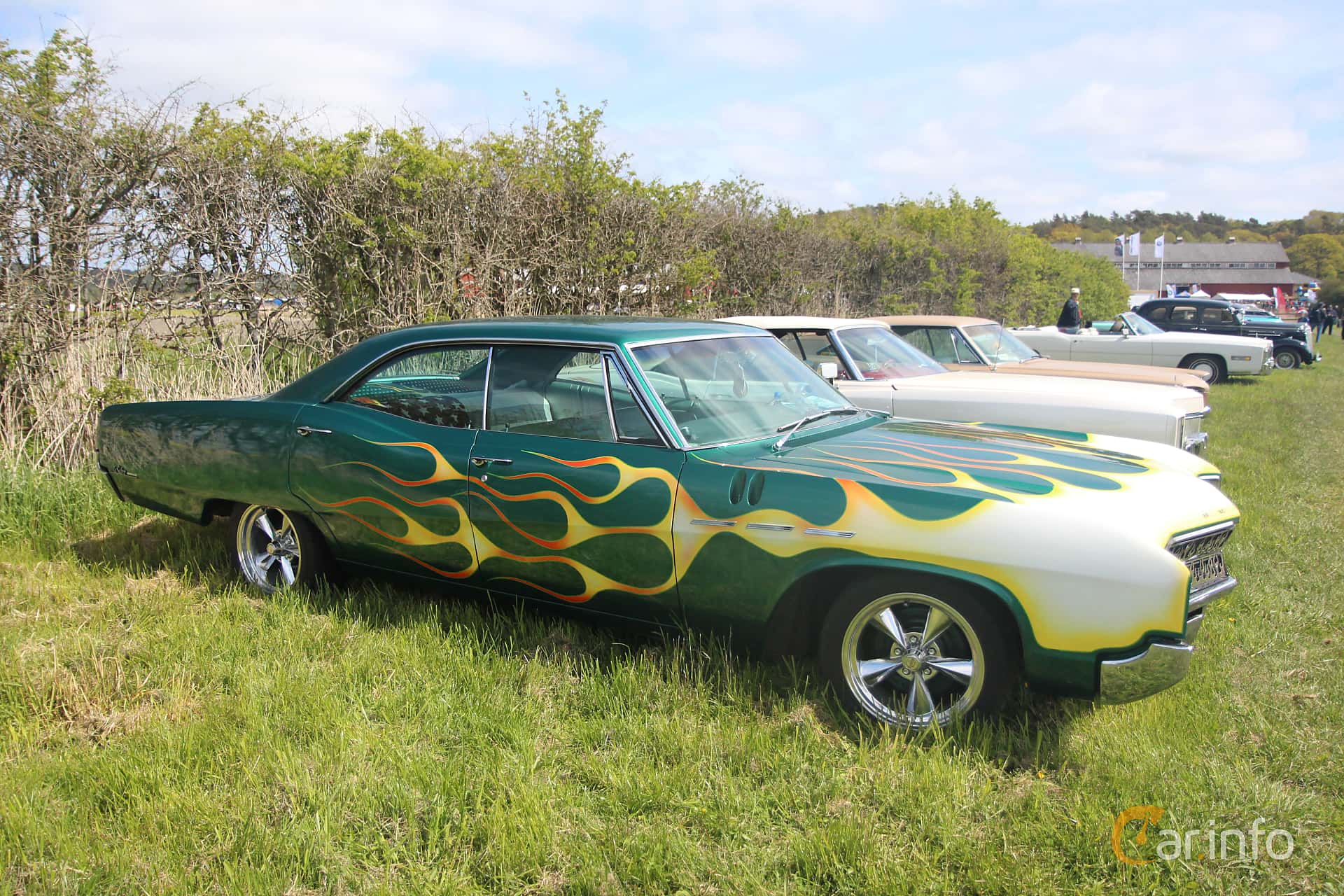 Buick LeSabre 4-door Hardtop 5.6 V8 Automatic, 264hp, 1967