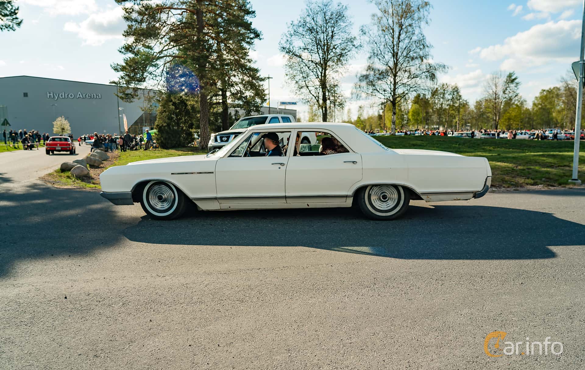Buick LeSabre 5.6 V8 3rd Generation Facelift