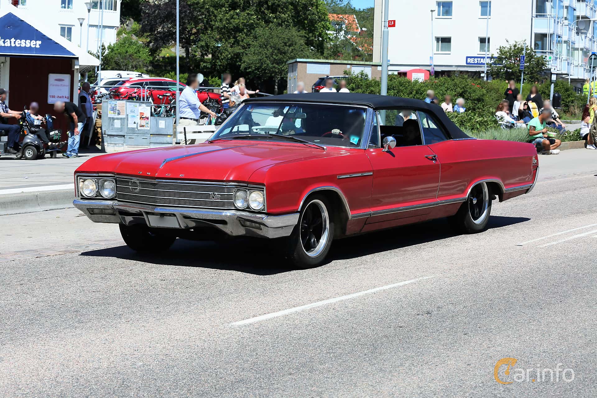 Buick LeSabre 5.6 V8 3rd Generation Facelift, Automatic, 3-speed