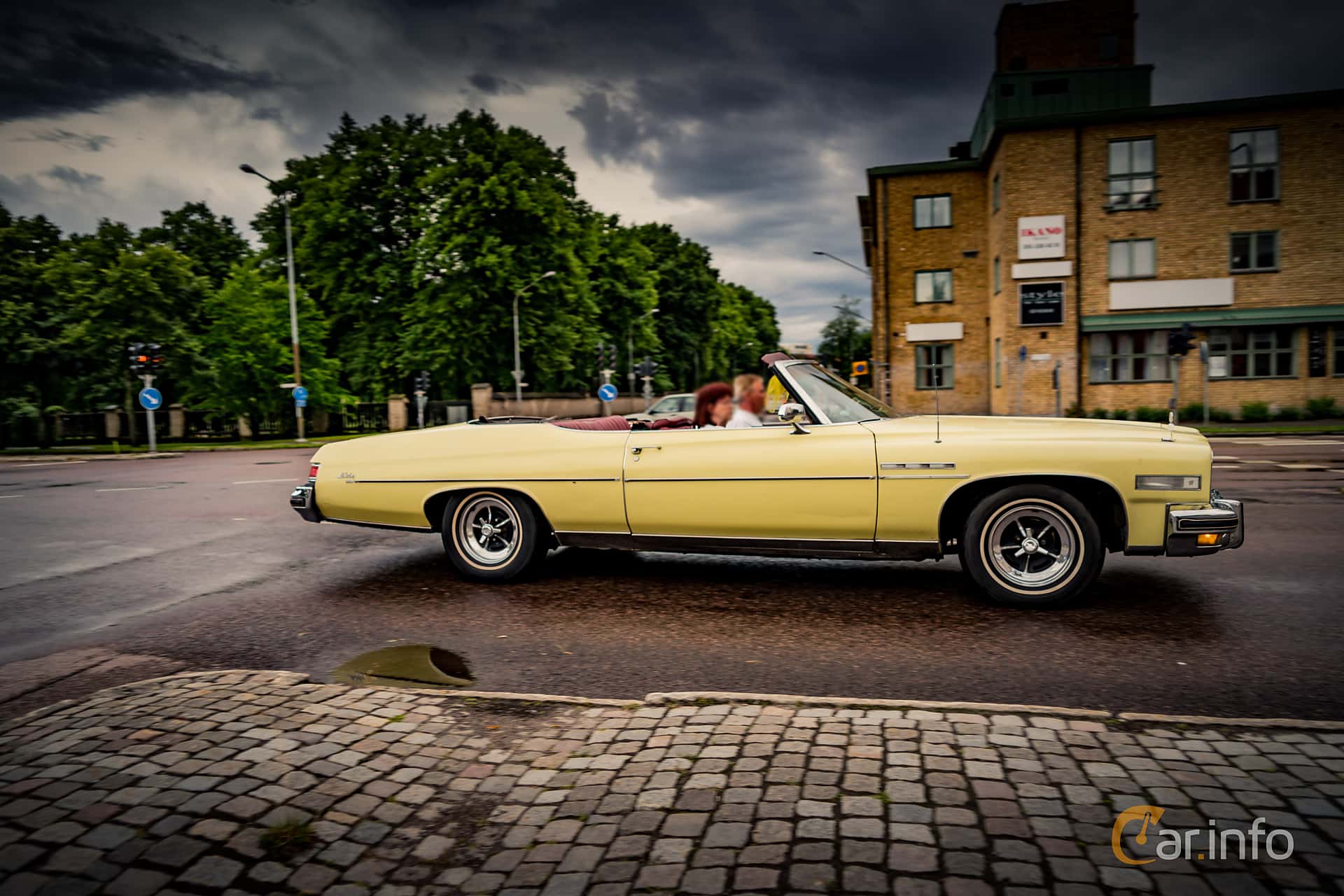 Buick LeSabre 7.5 V8 6th Generation 4th Facelift