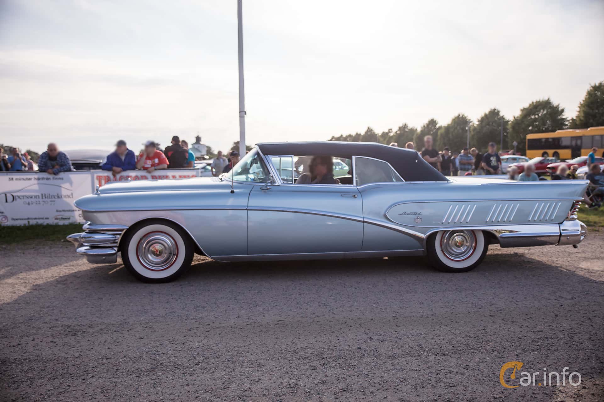 Buick Limited Convertible 6.0 V8 Automatic, 305hp, 1958