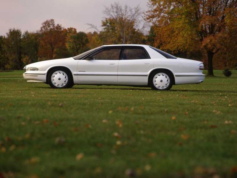 Buick Park Avenue Essence 3.8 V6 Automatic, 167hp, 1989