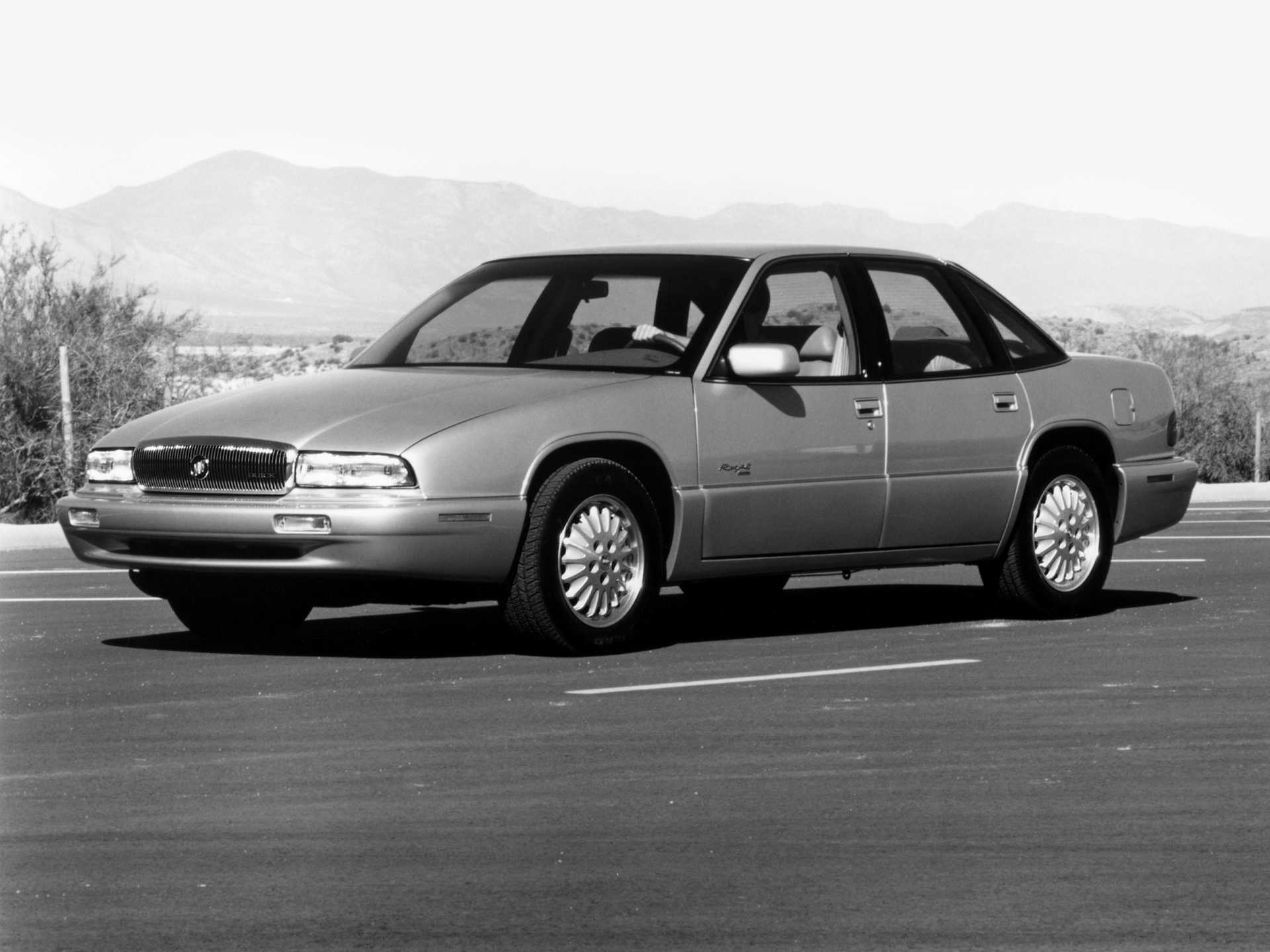 Buick Regal Sedan 3.1 V6 Hydra-Matic, 162hp, 1996