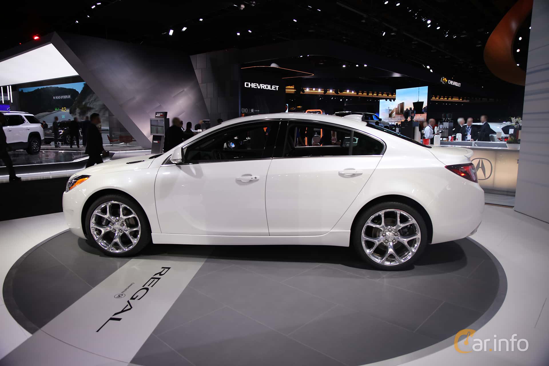 Buick Regal 2.0 Hydra-Matic, 154hp, 2017