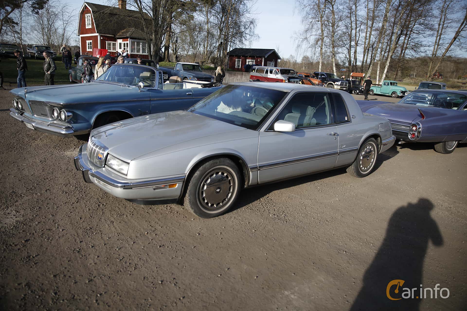 Buick Riviera 3.8 V6 Hydra-Matic, 173hp, 1991