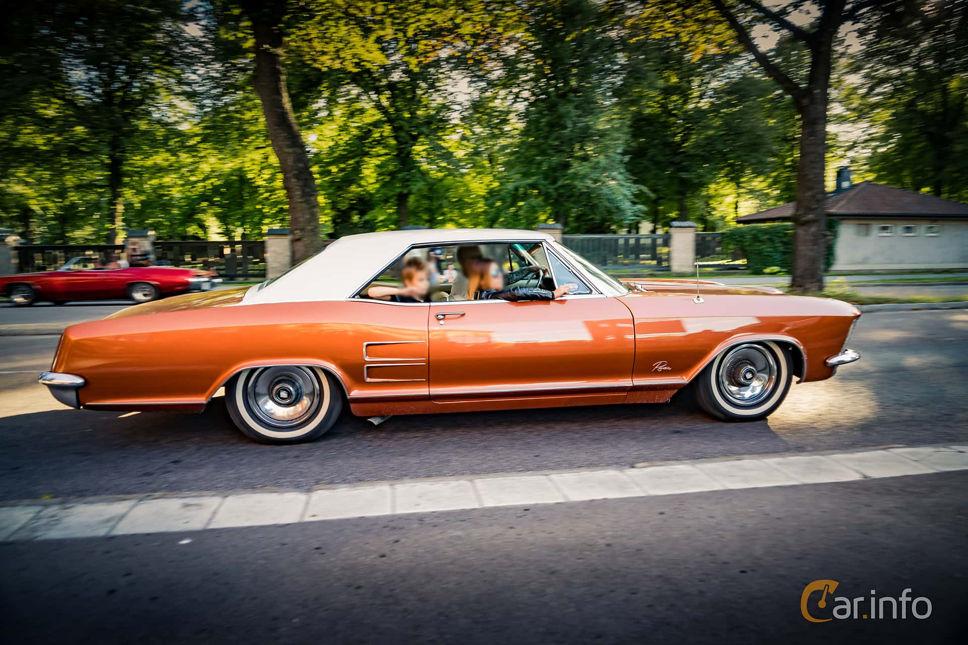 Buick Riviera 6.6 V8 Automatic, 330hp, 1963