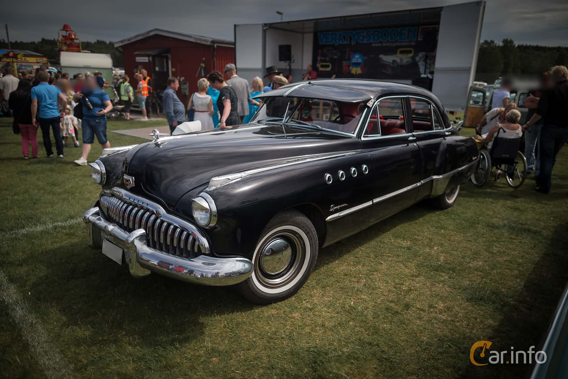 Buick Roadmaster Sedan 5.2 Automatic, 152hp, 1949