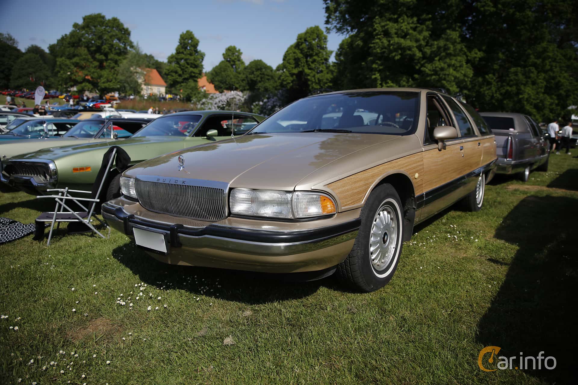 Buick Roadmaster Estate Wagon 5.7 V8 Hydra-Matic, 264hp, 1994