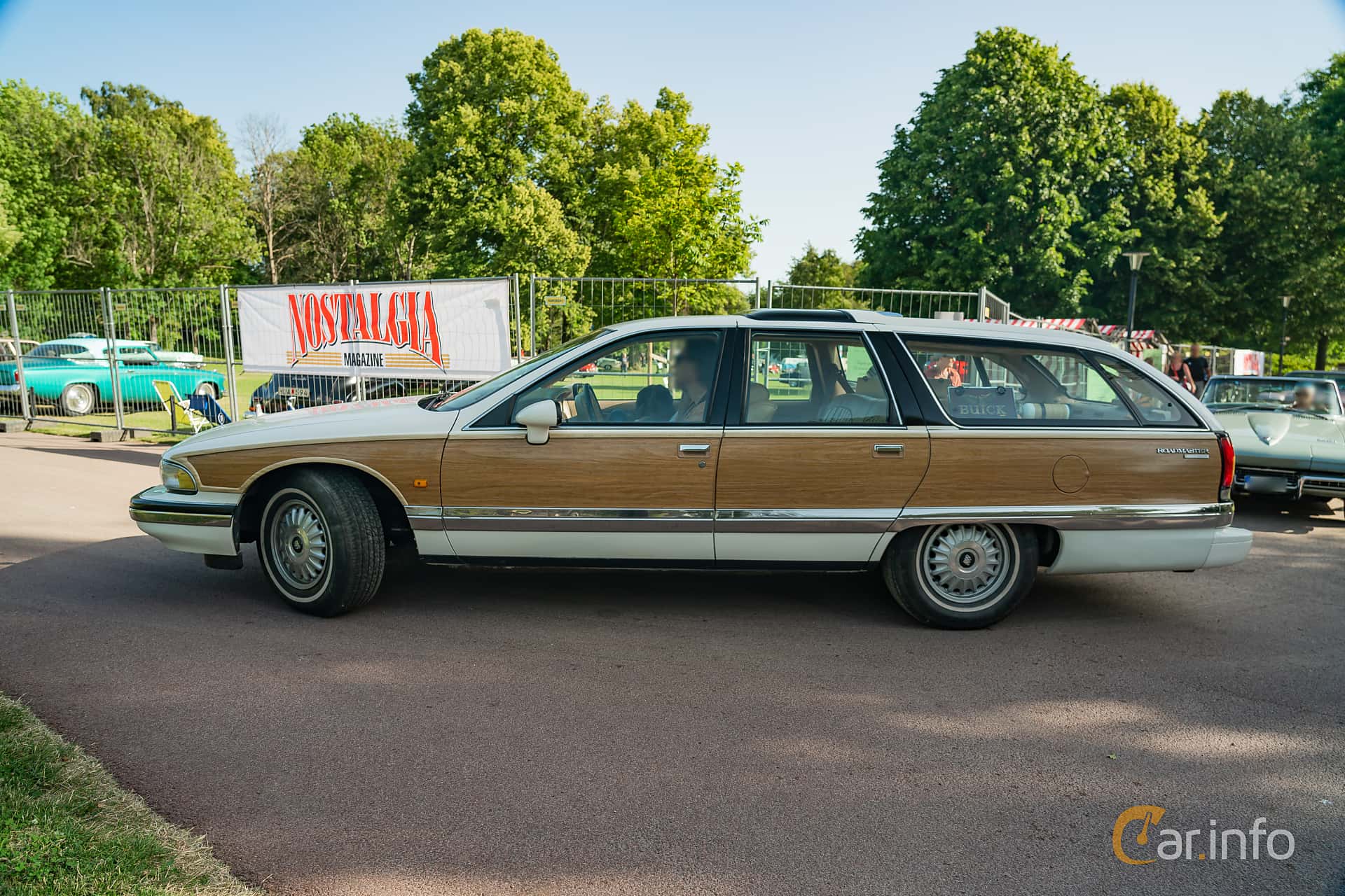 Buick Roadmaster Estate Wagon 5.7 V8 Hydra-Matic, 183hp, 1992