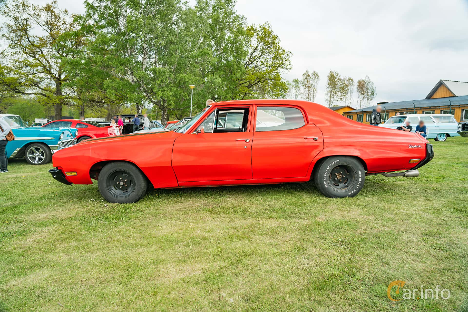 Buick Skylark Sedan 5.7 V8 Hydra-Matic, 233hp, 1971