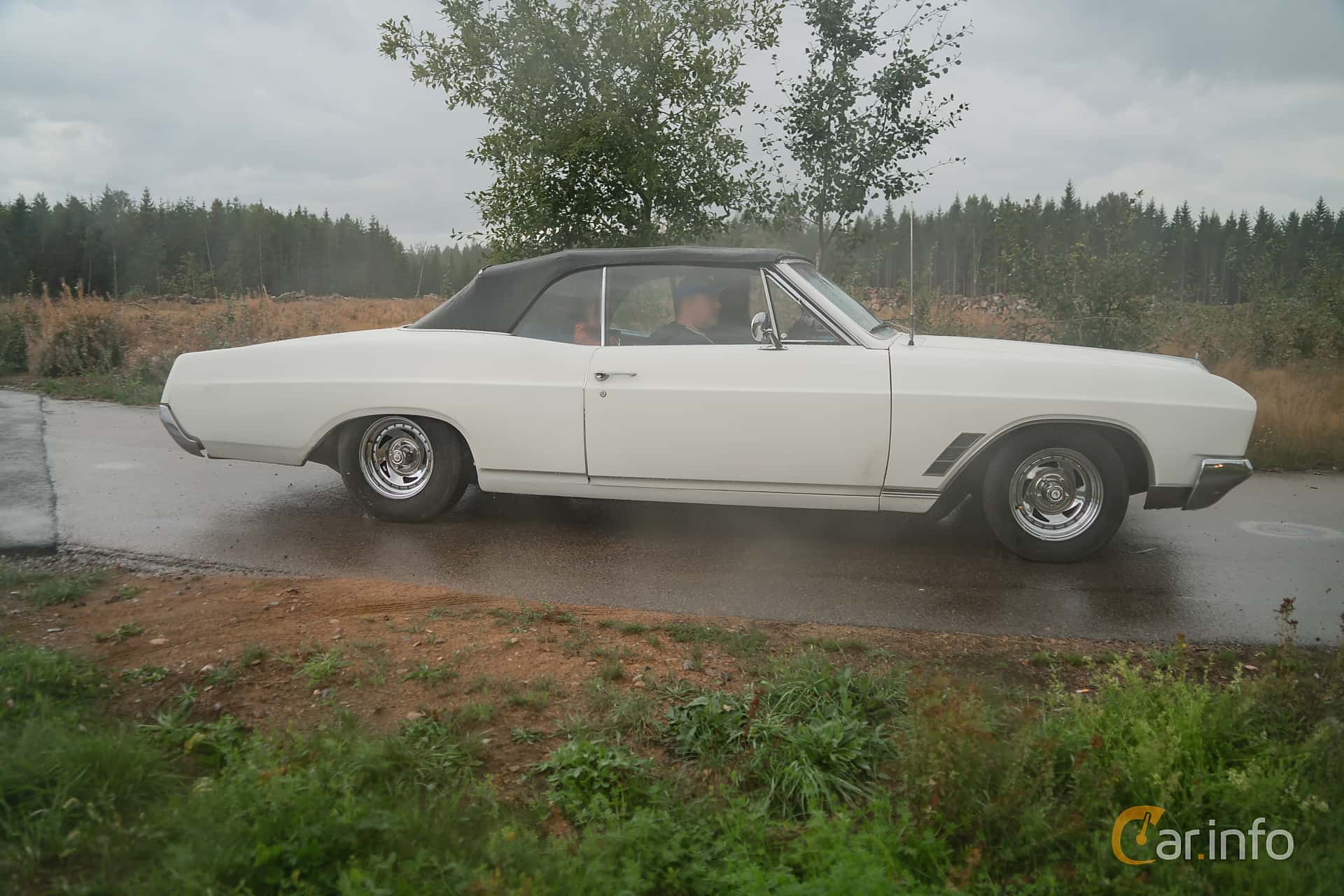 Buick Special Convertible 5.6 V8 Manual, 264hp, 1966