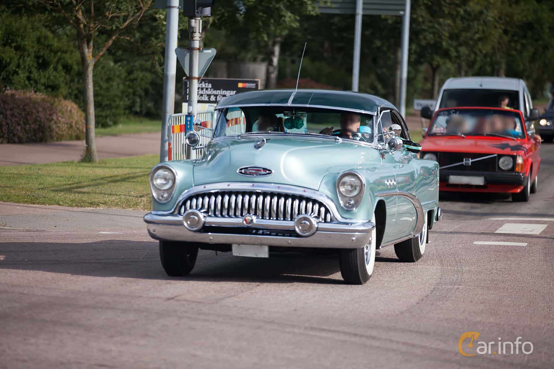 Buick Special Riviera 4.3 Automatic, 132hp, 1953