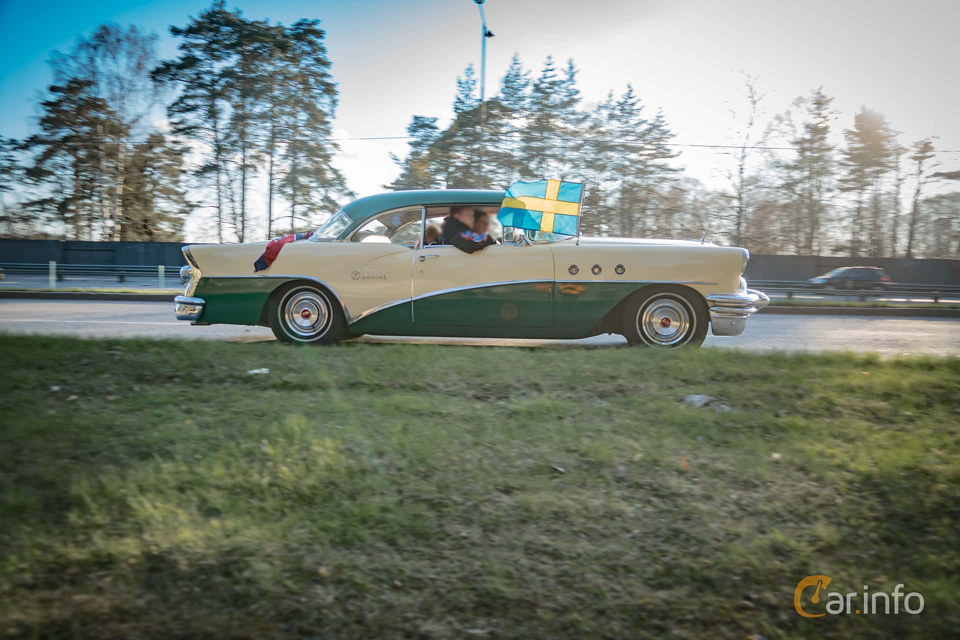 Buick Special 2-door Riviera 4.3 V8