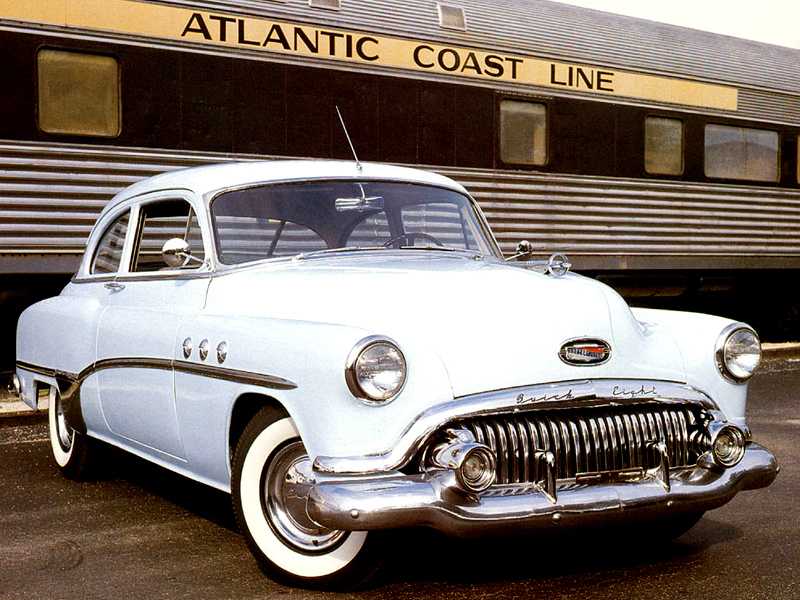 Buick Special Deluxe Tourback Sedanet 4.3 Manual, 122hp, 1951
