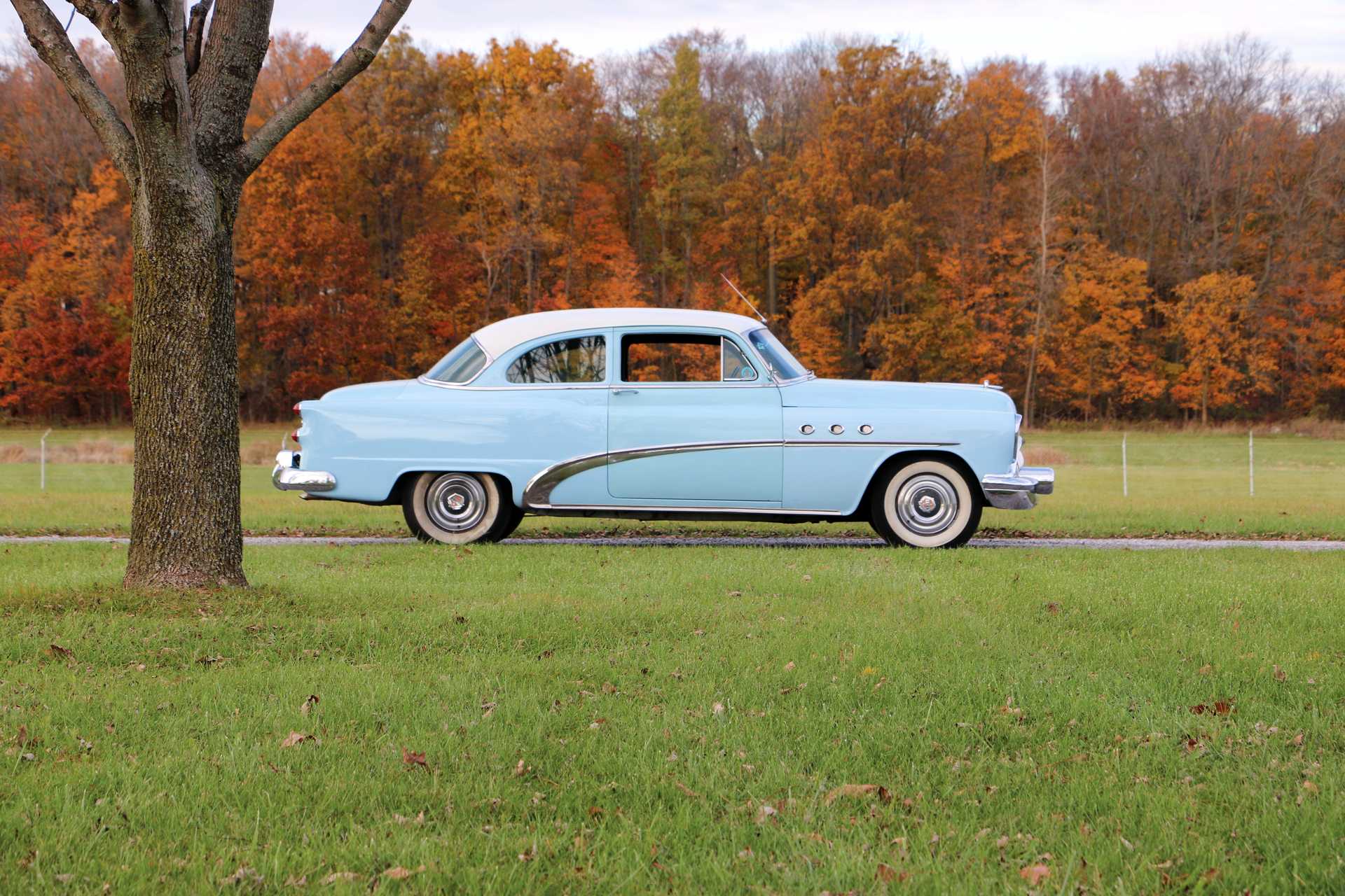 Buick Special 2-door Tourback Sedan 4.3 Automatic, 132hp, 1953