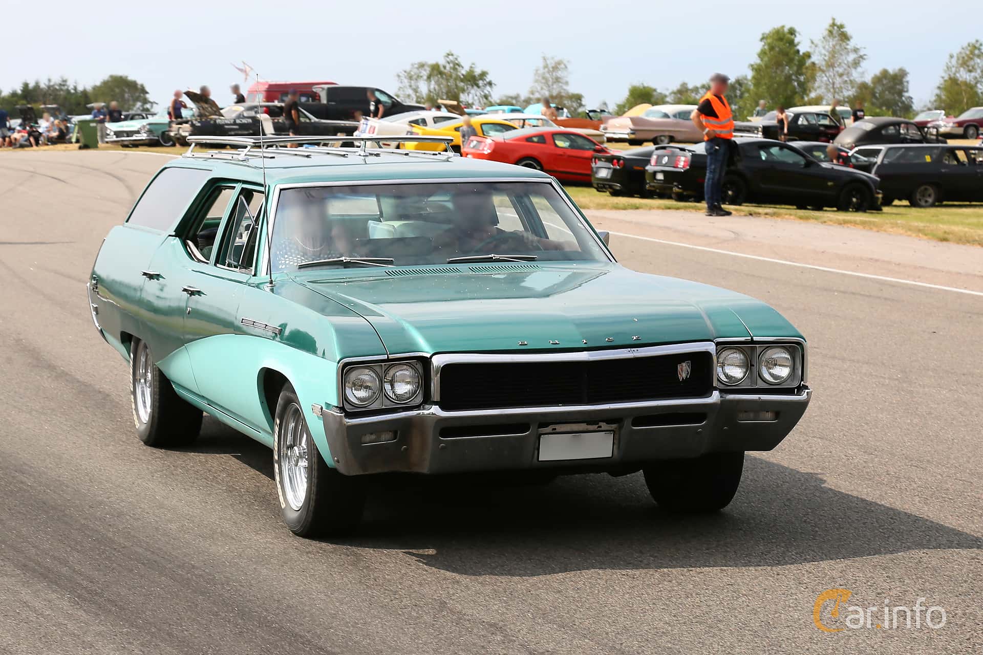 Buick Special Deluxe Wagon 5.7 V8 Automatic, 233hp, 1968