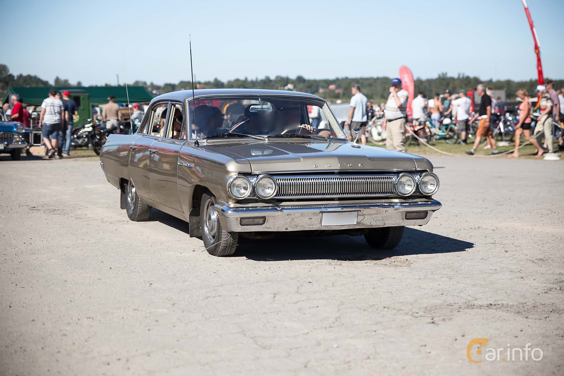 Buick Special Deluxe Sedan 3.5 V8 Automatic, 157hp, 1963