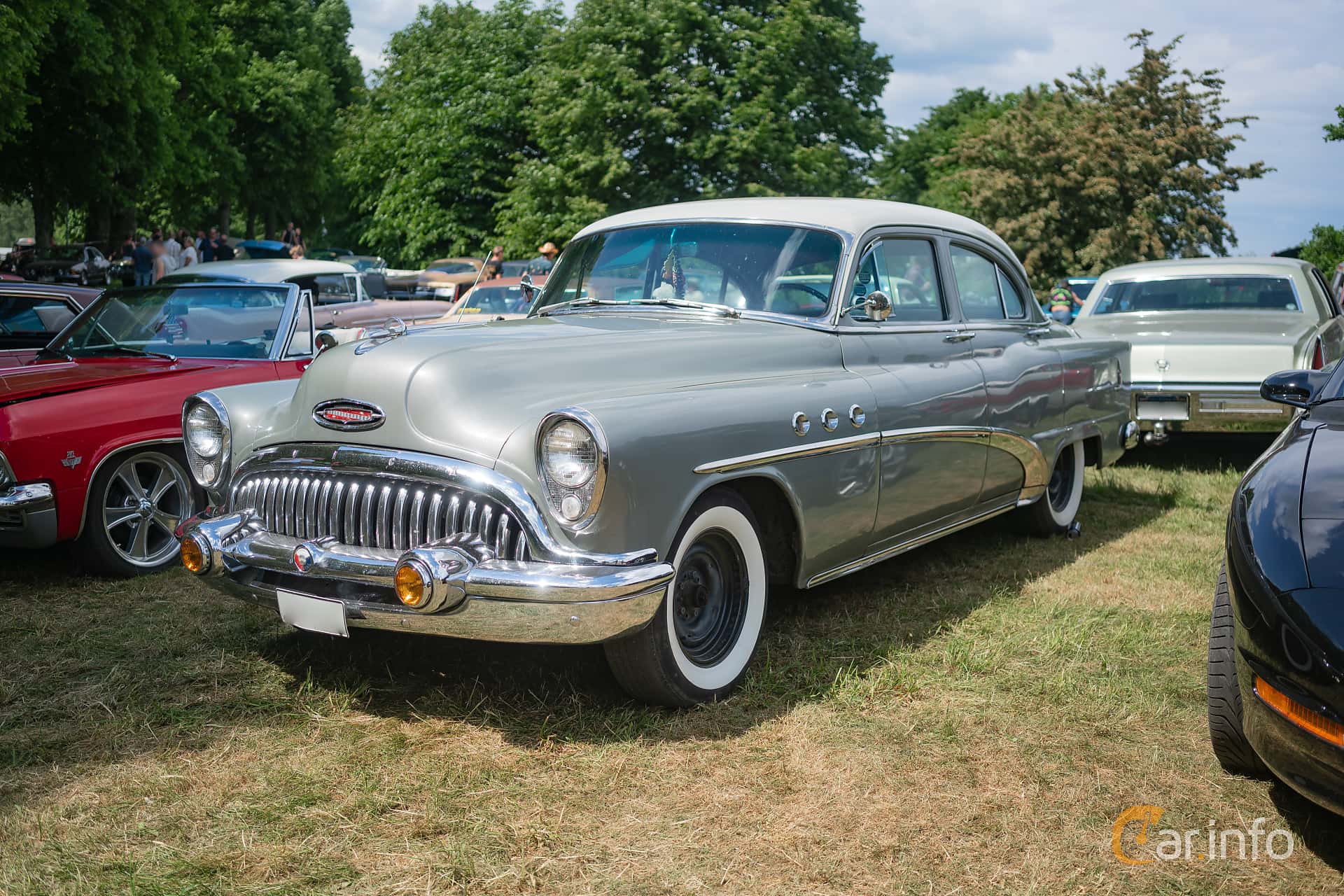 Buick Special 4-door Tourback Sedan 4.3 Automatic, 132hp, 1953