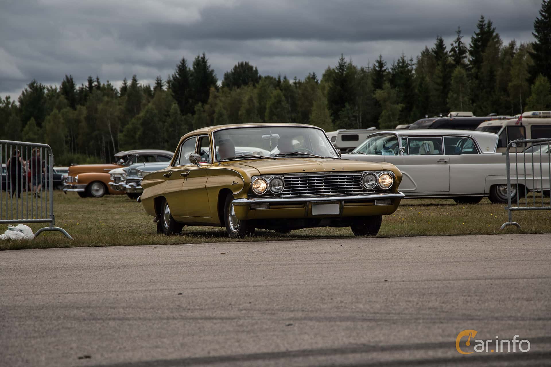 Buick Special Deluxe Sedan 3.5 V8 Manual, 157hp, 1961