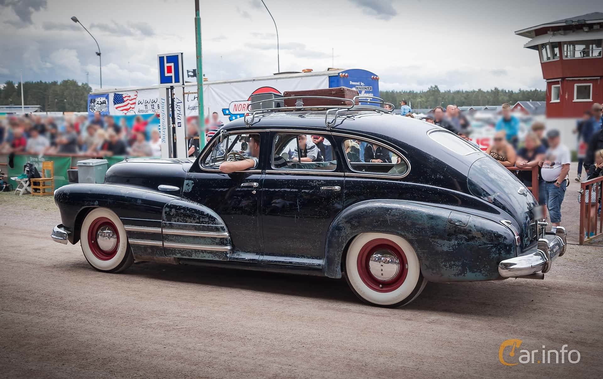 Buick Special Sedan 4.1 Manual, 112hp, 1948