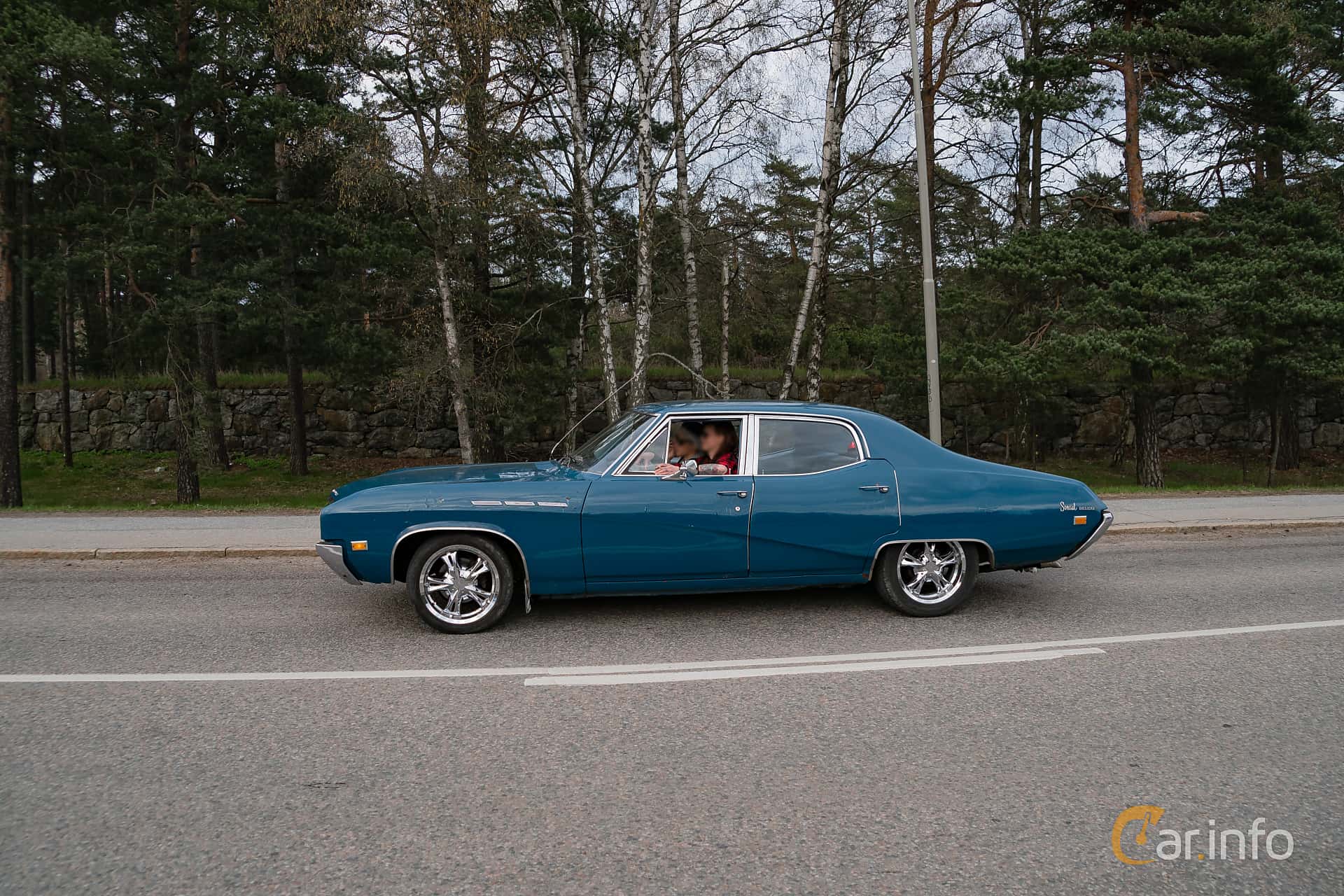 Buick Special Deluxe Sedan 5.7 V8 Manual, 233hp, 1969