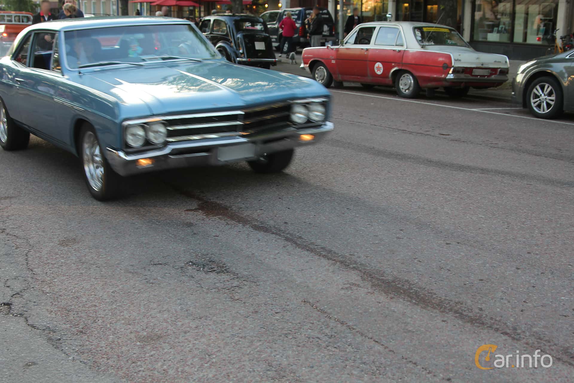 Buick Special Deluxe Thin-Pillar Coupé 3.7 V6 162hp, 1966