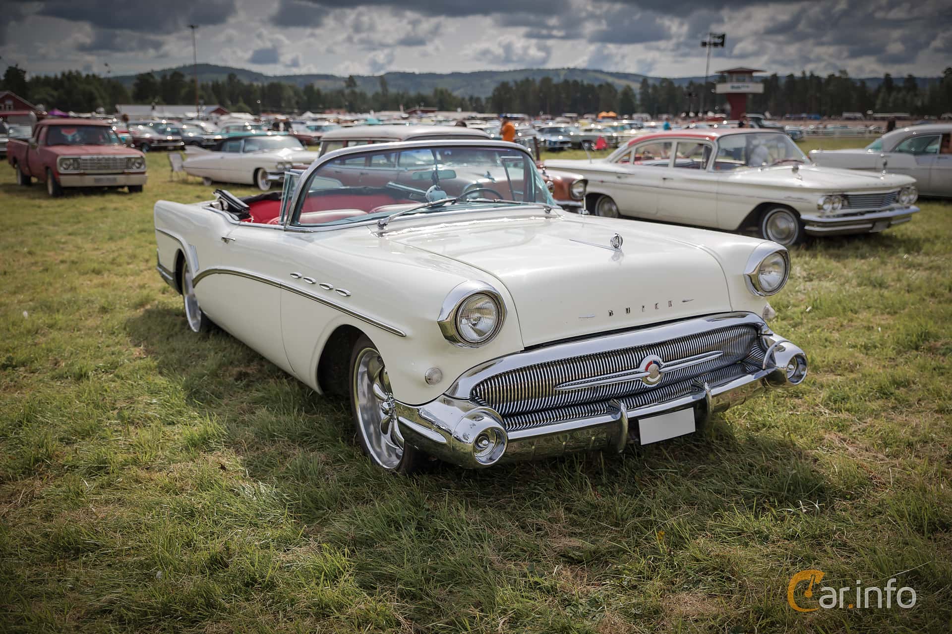 Buick Super Convertible 6.0 V8 Automatic, 305hp, 1957