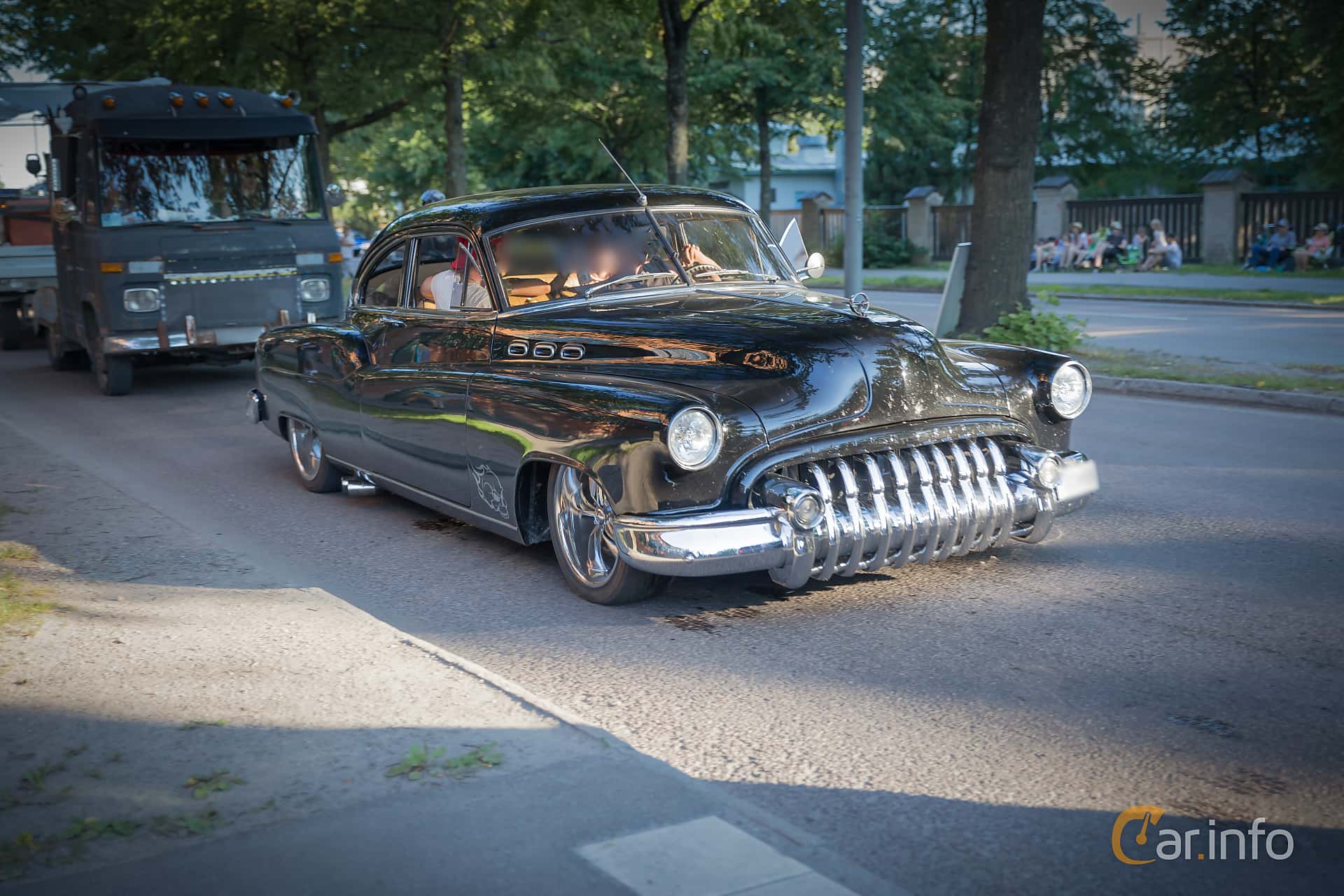 Buick Roadmaster Jetback Sedanet 5.2 Automatic, 154hp, 1950