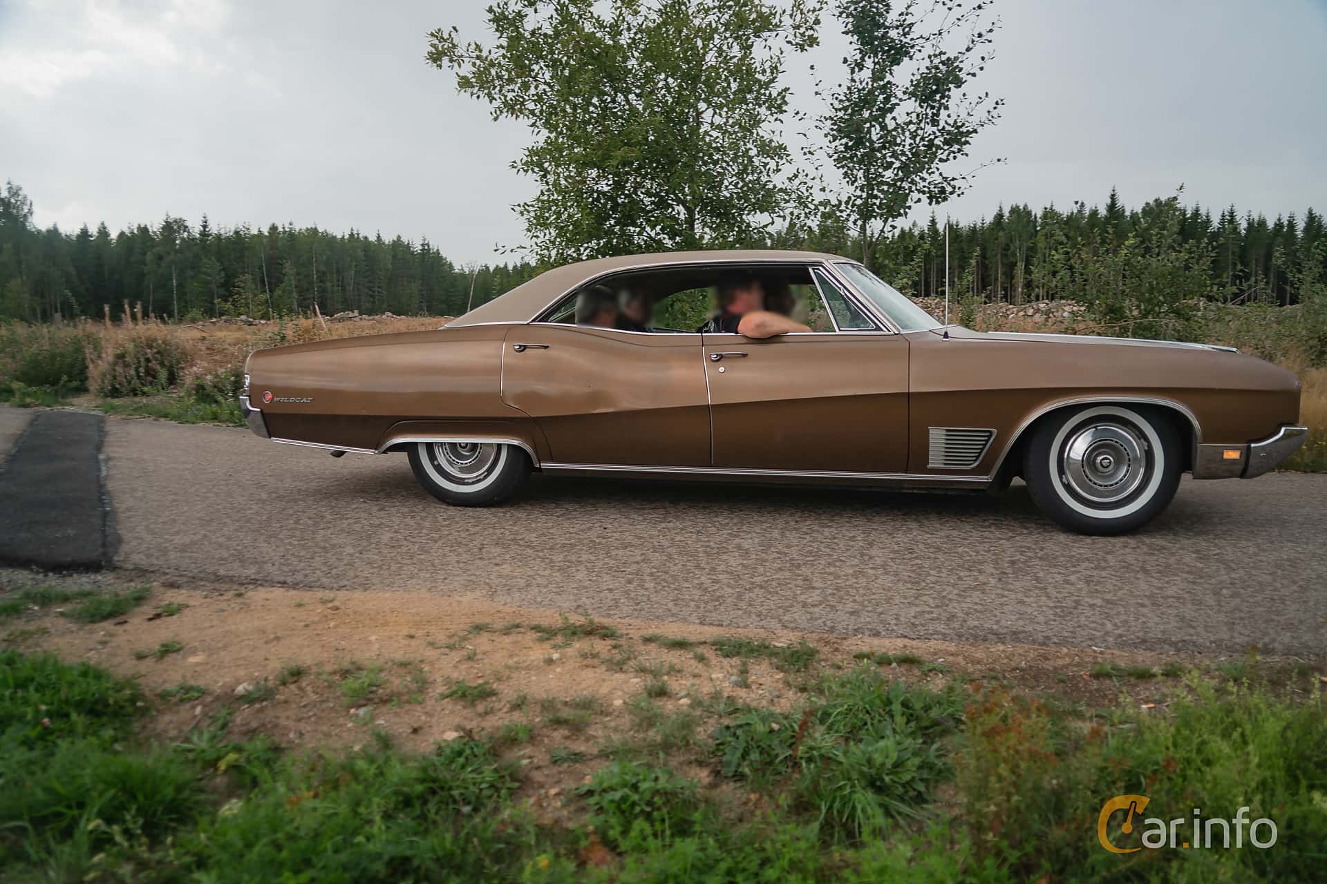 Buick Wildcat 4-door Hardtop 7.0 V8 Manual, 365hp, 1968