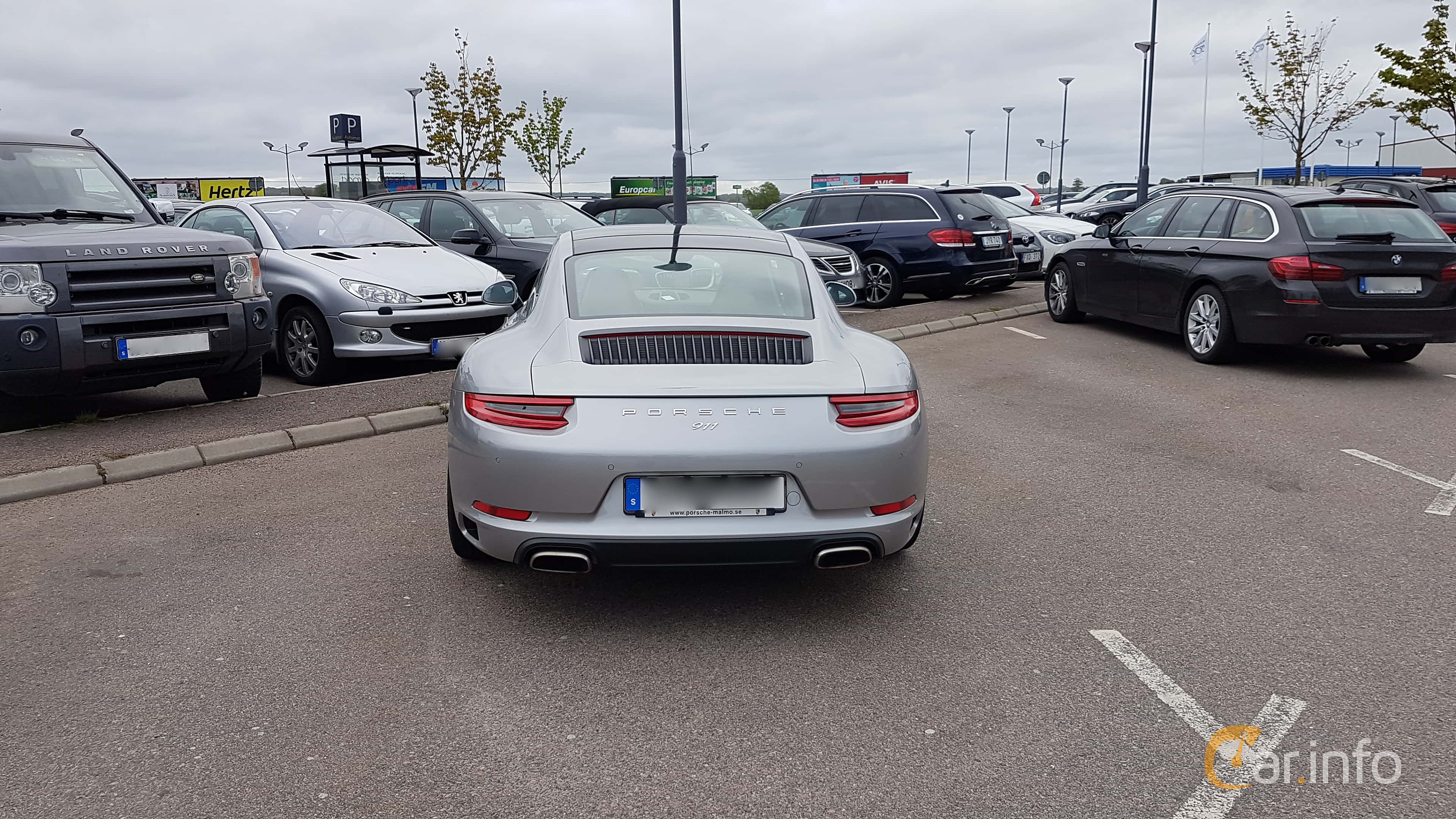 Porsche 911 Carrera  Manual, 370hp, 2017