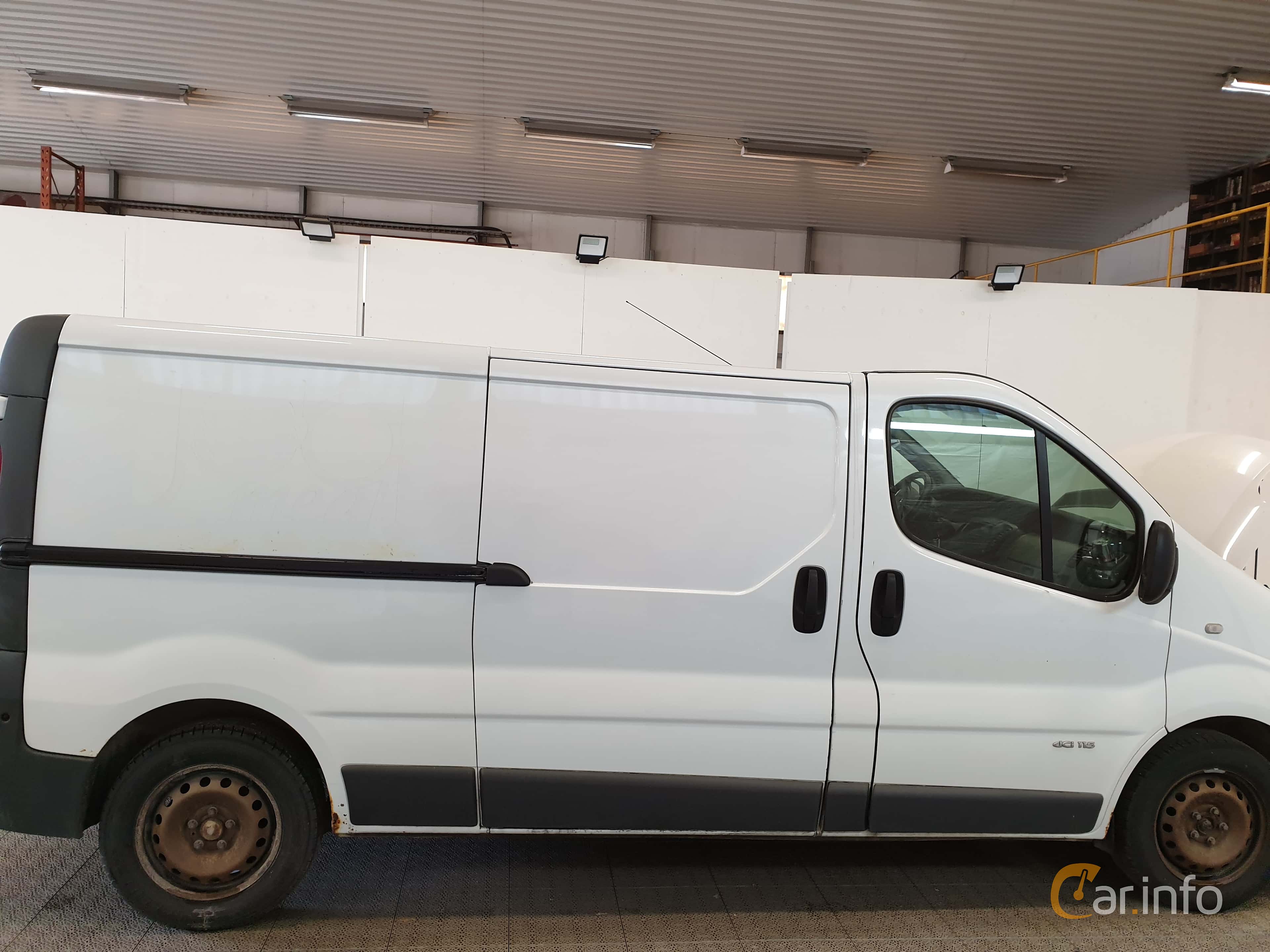 Renault Trafic Van 2.0 dCi Manual, 114hp, 2007