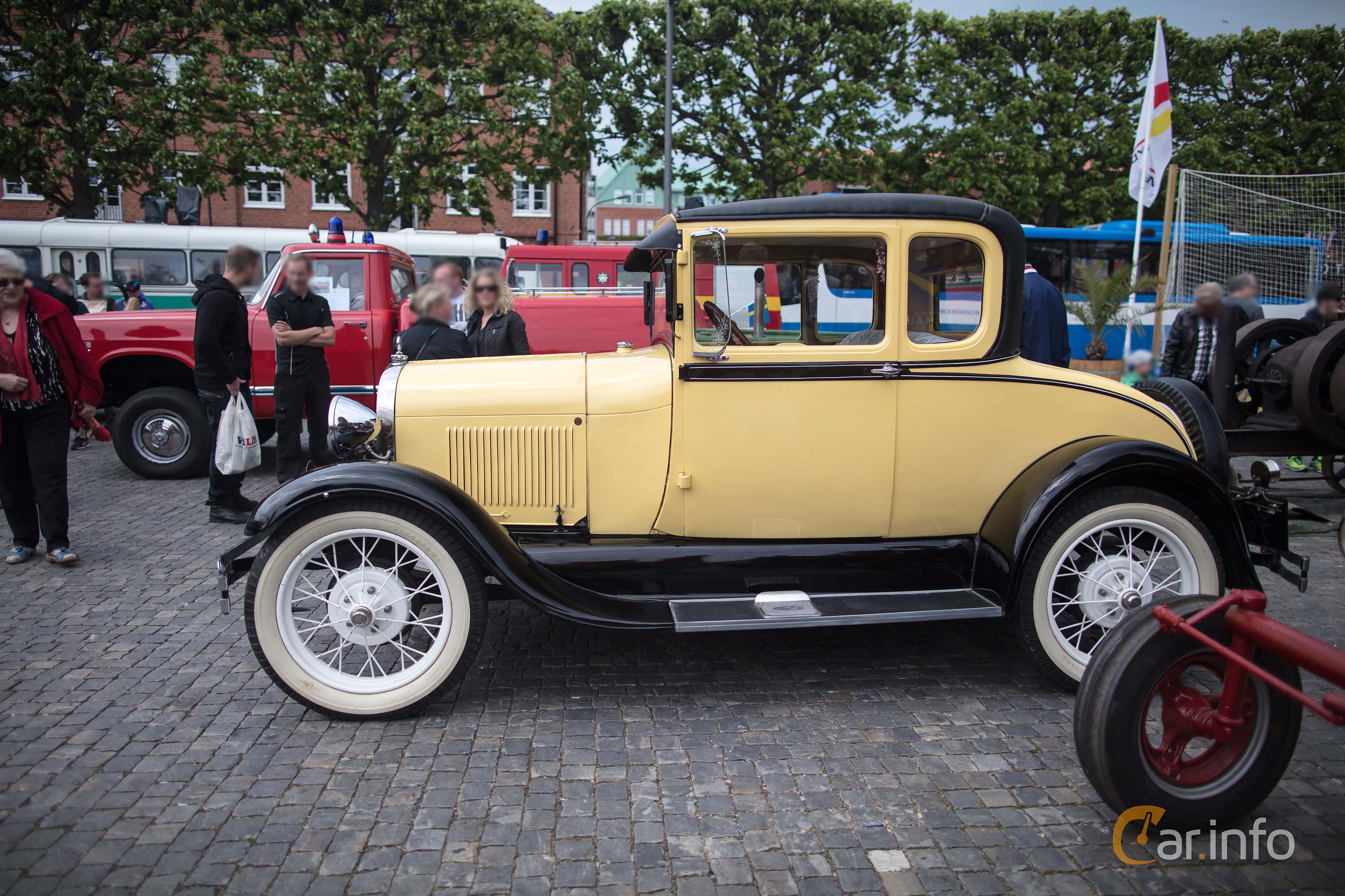 Ford Model A Coupé 2nd Generation Series I 3.3 Manual, 3-speed