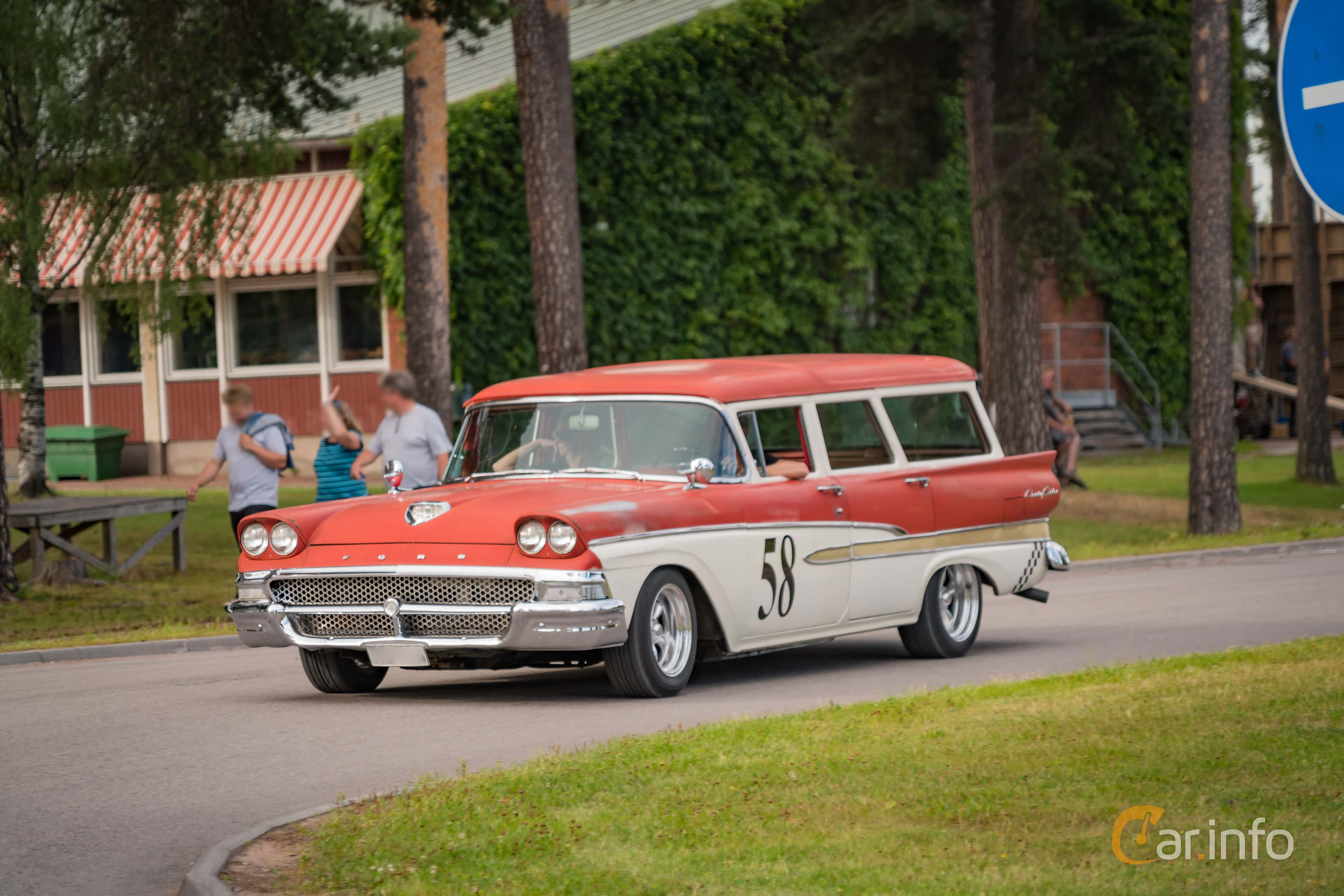 Ford Country Sedan 2-seat 5.8 V8 Manual, 305hp, 1958