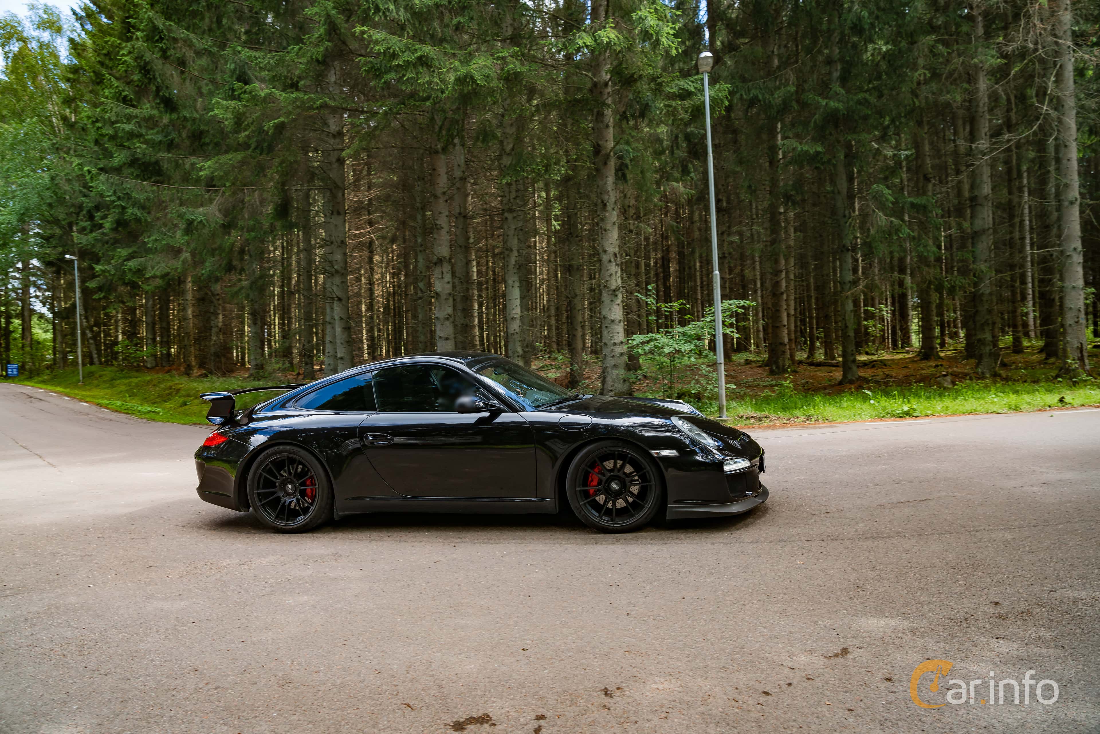 Porsche 911 Carrera  345hp, 2009
