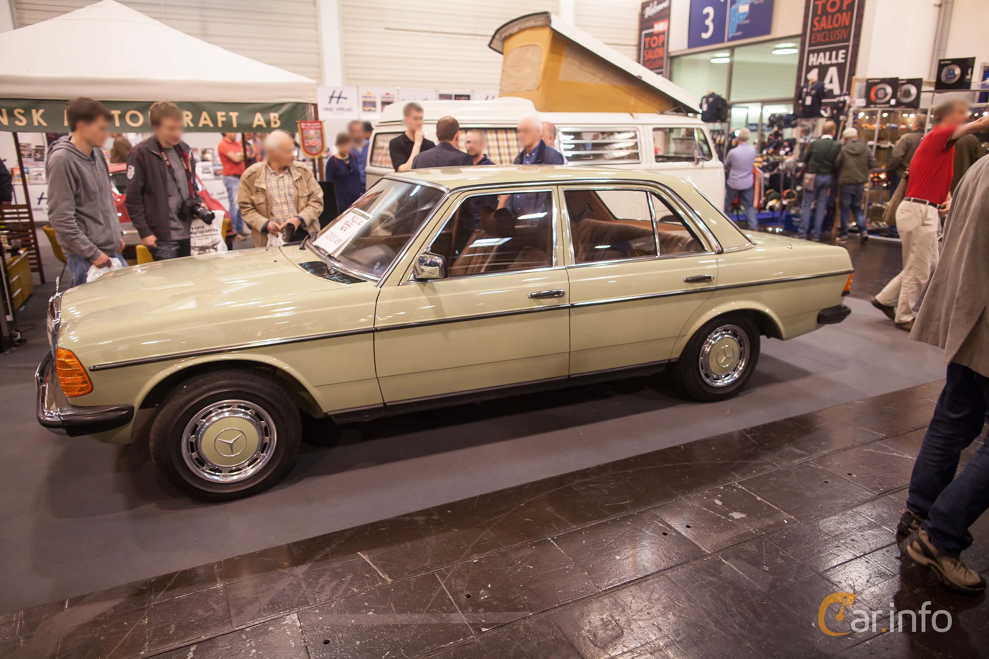 Mercedes-Benz 200  94hp, 1976