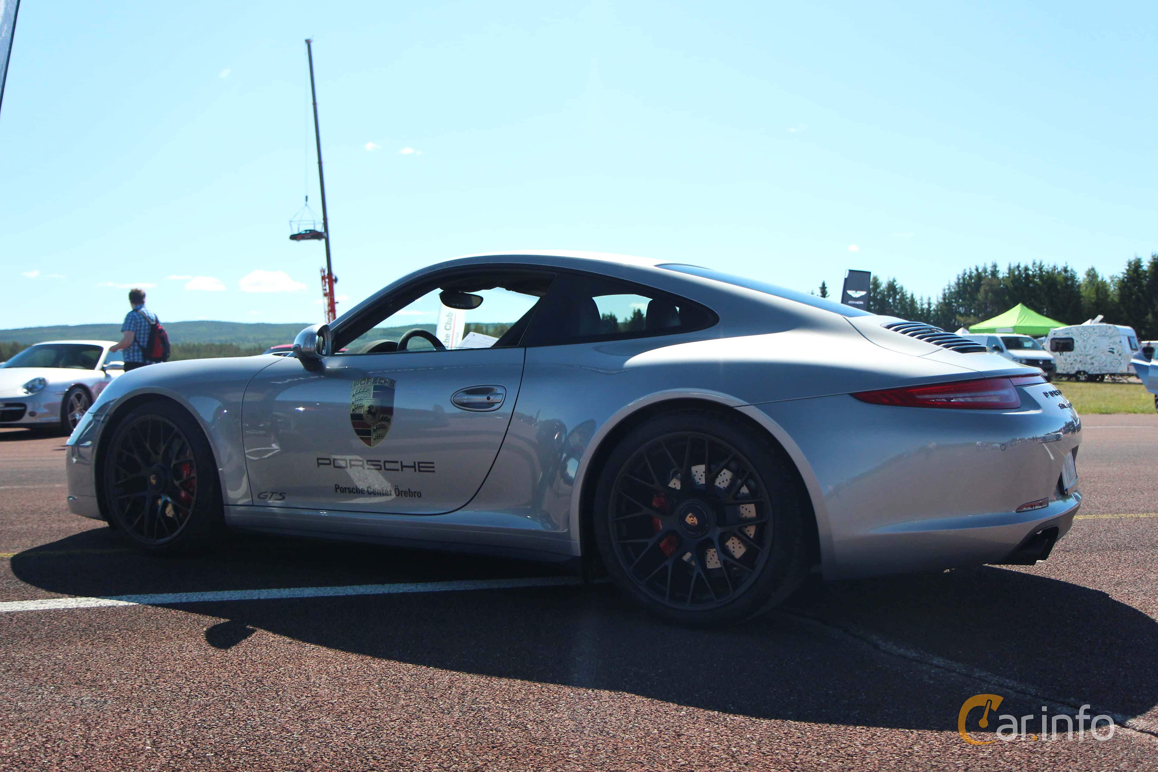 Porsche 911 4 GTS  430hp, 2015