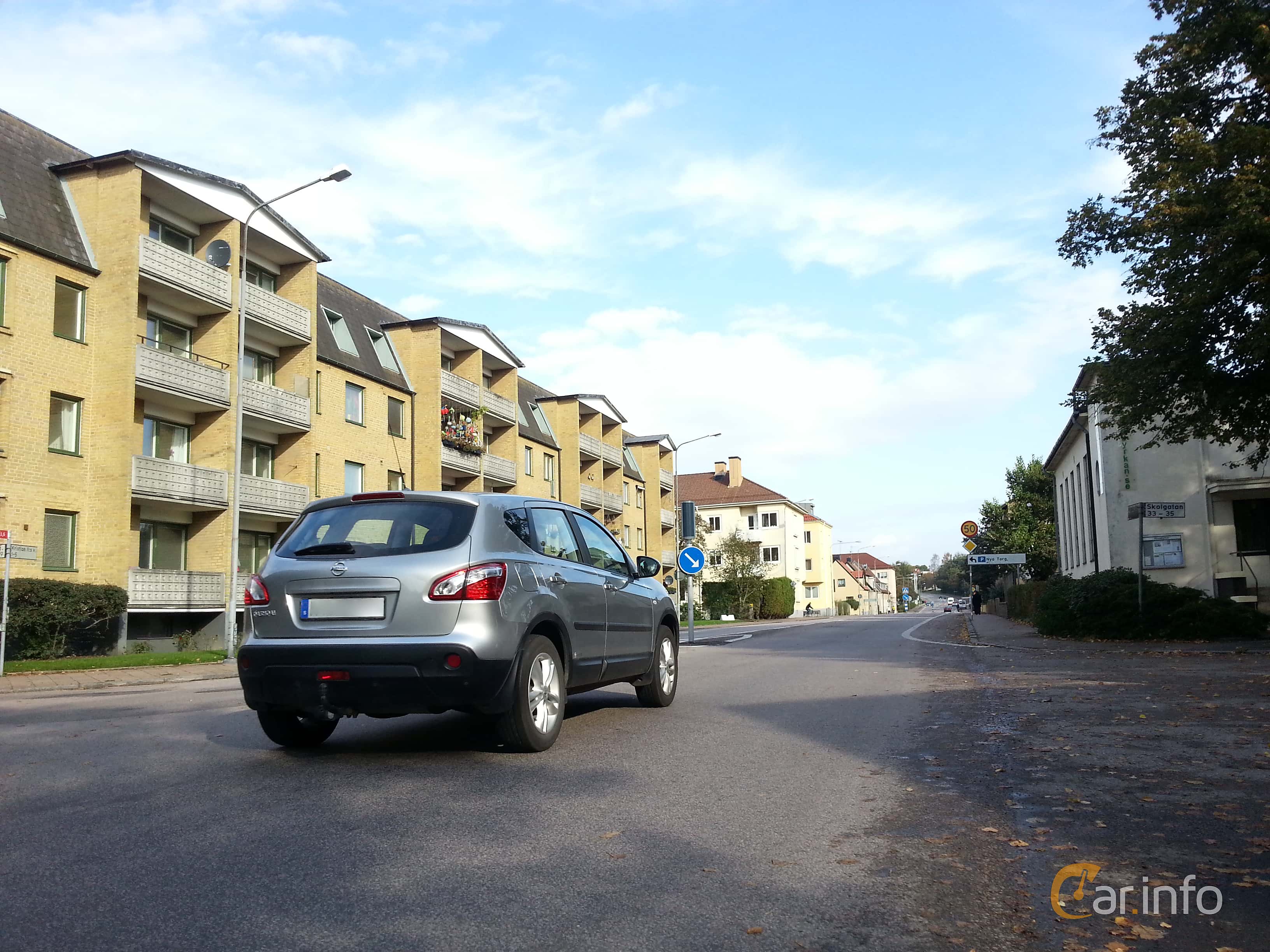 Nissan Qashqai 2.0 CVT, 141hp, 2012