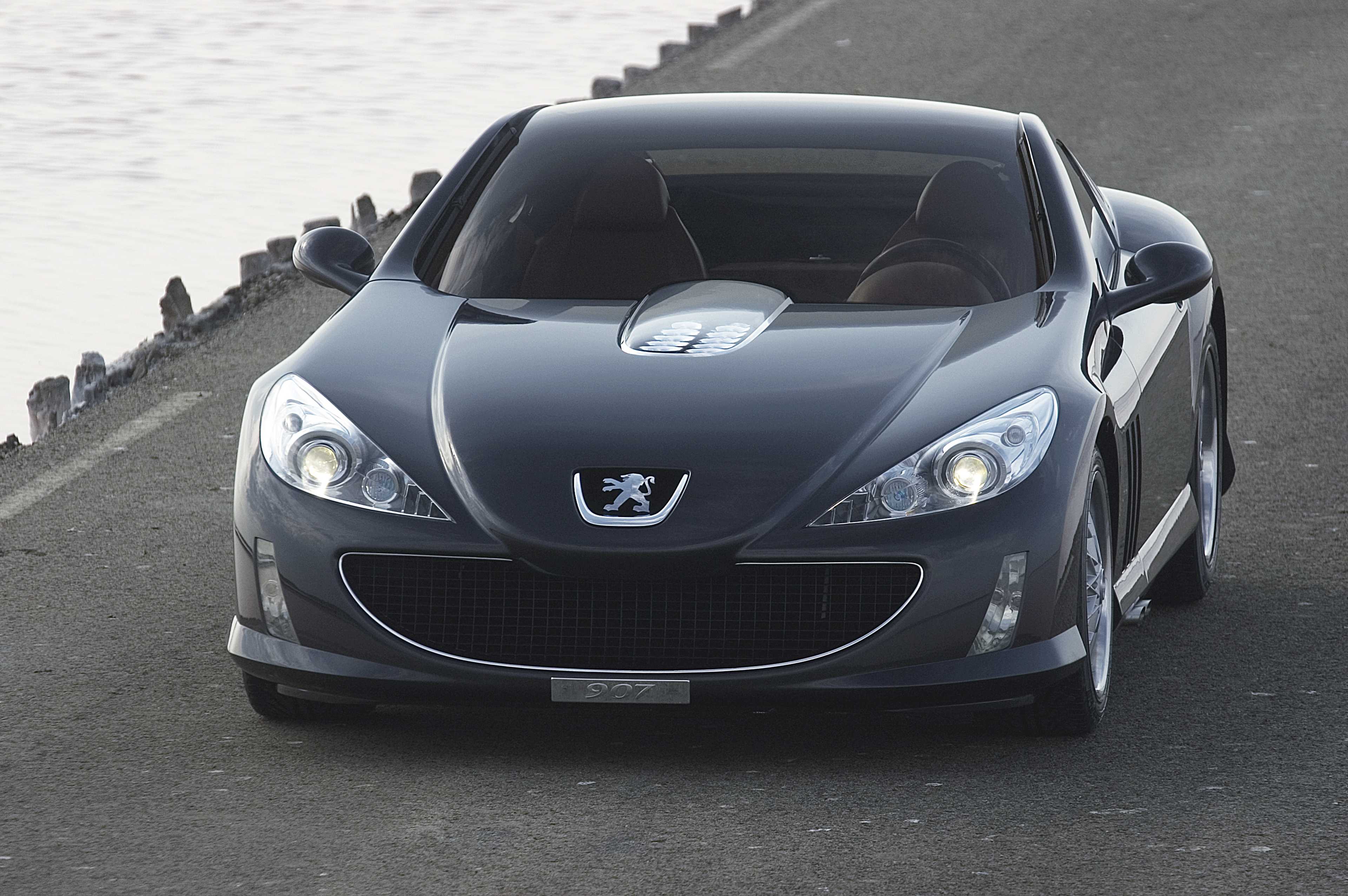 Peugeot 907 6.0 V12 Sequential, 822hp, 2004