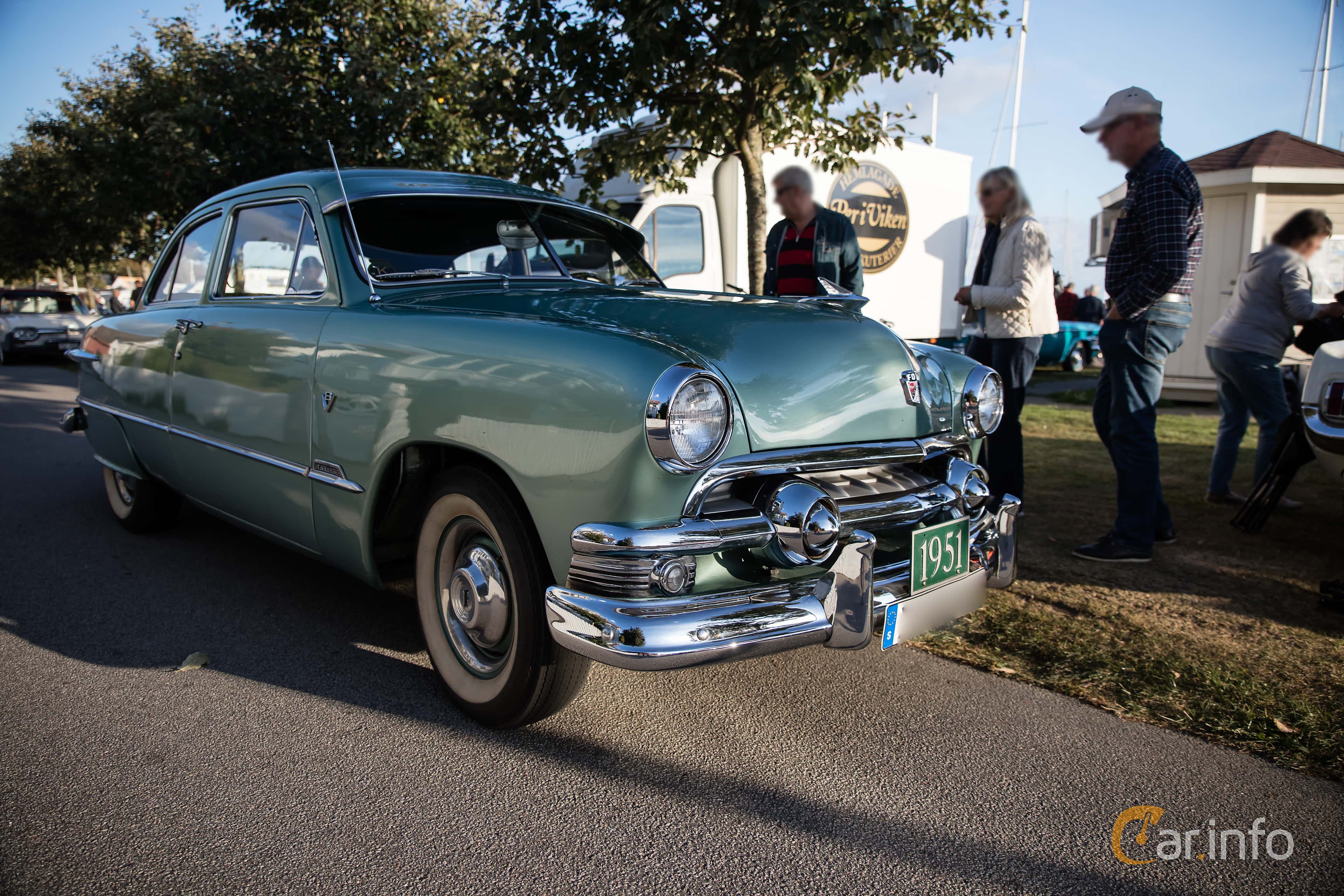 Ford Custom 3.9 V8 1st Generation Facelift, Automatic, 3-speed