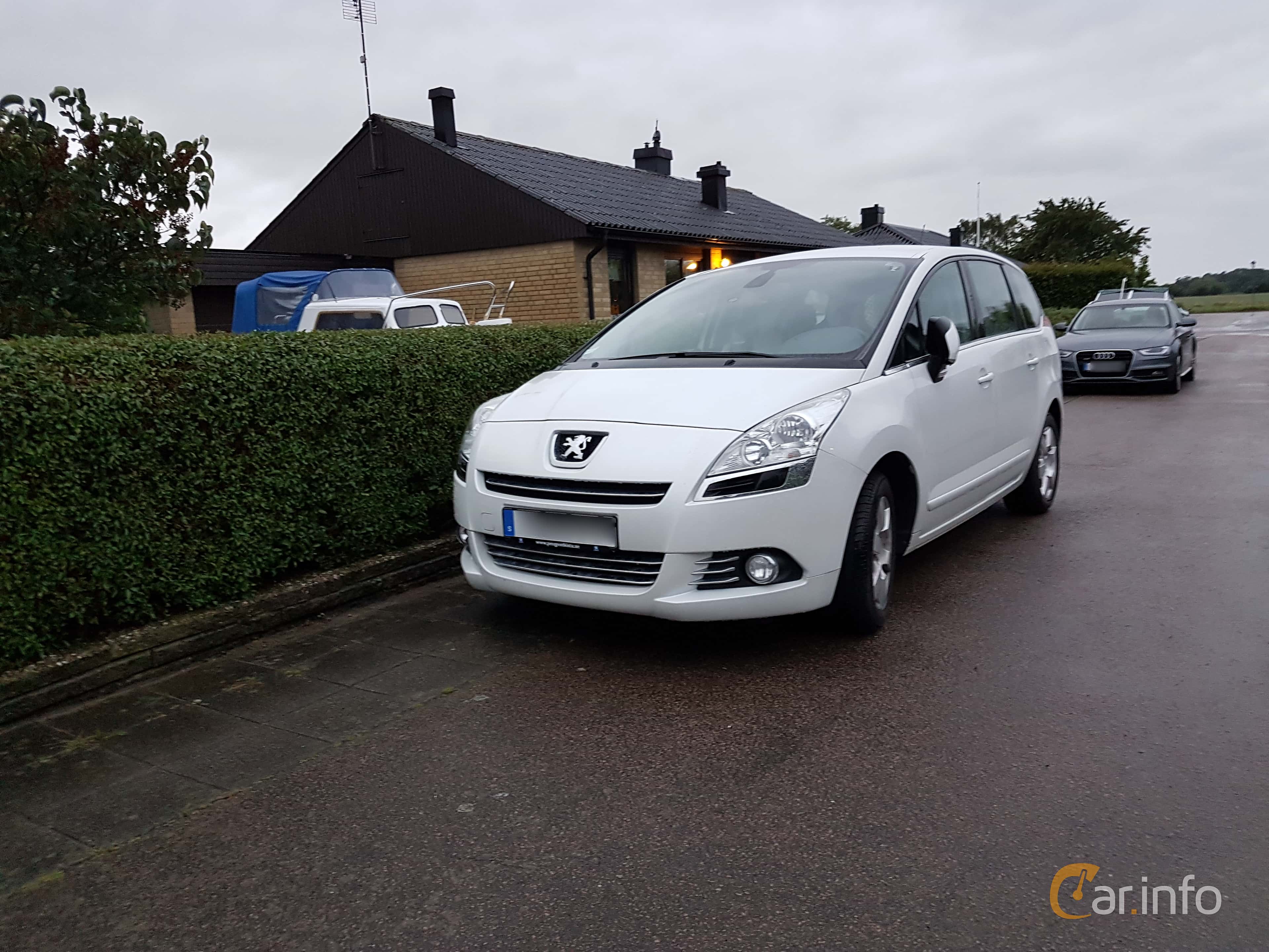 Peugeot 5008 1.6 HDi FAP 109hp, 2011