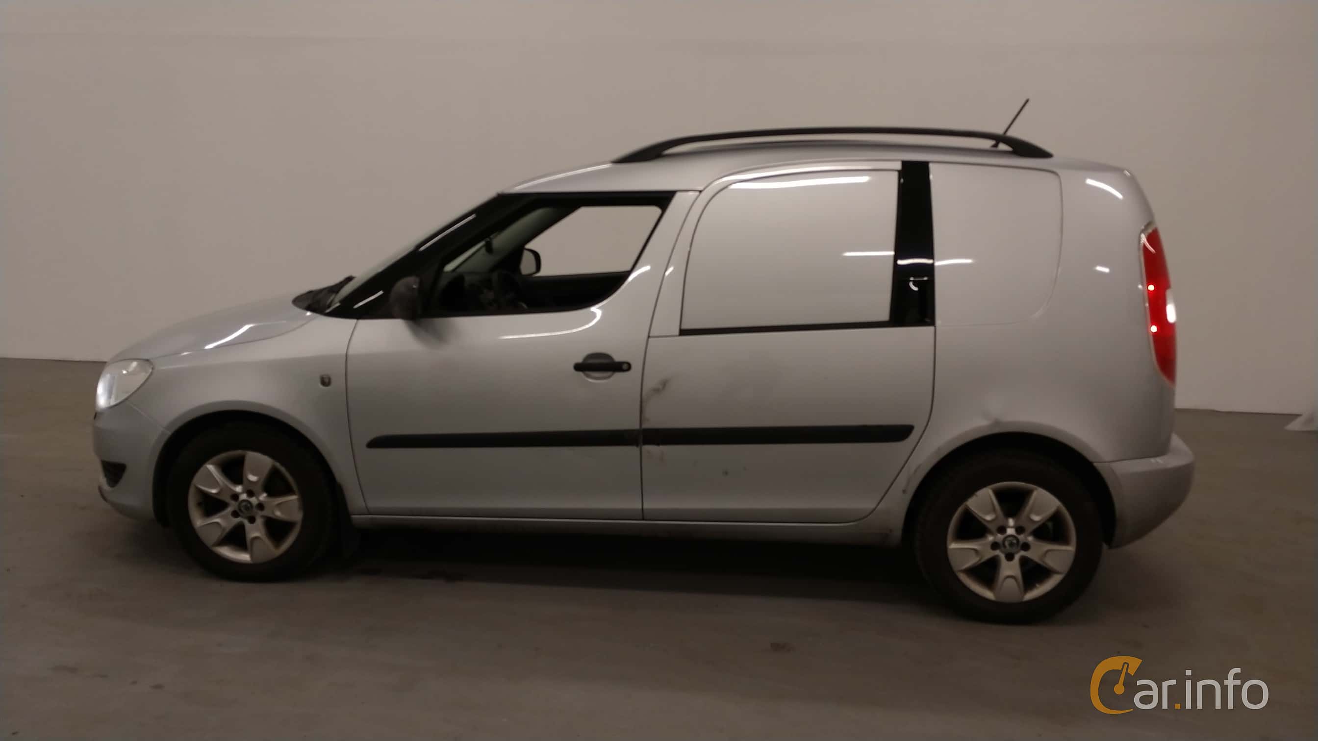 Skoda Roomster Praktik 1.2 TDI Manual, 75hp, 2012