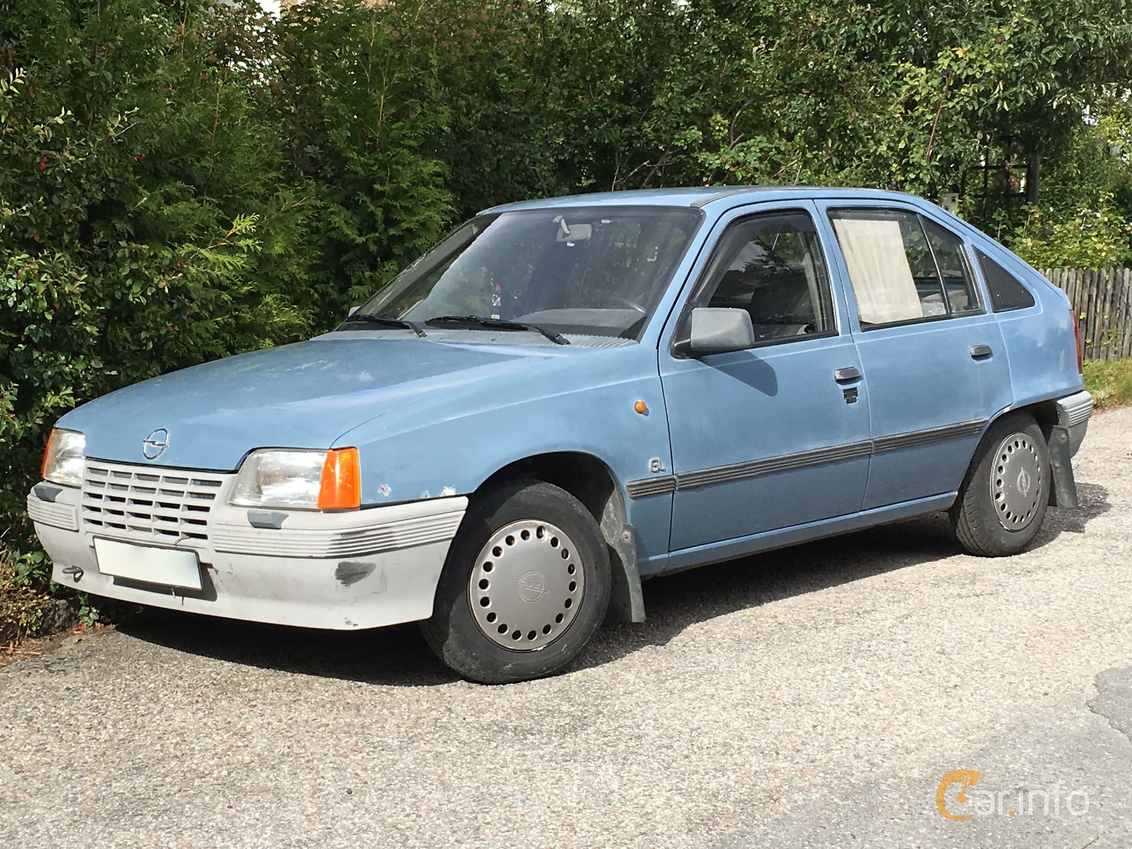 Opel Kadett 5-door Hatchback 1.3 75hp, 1985