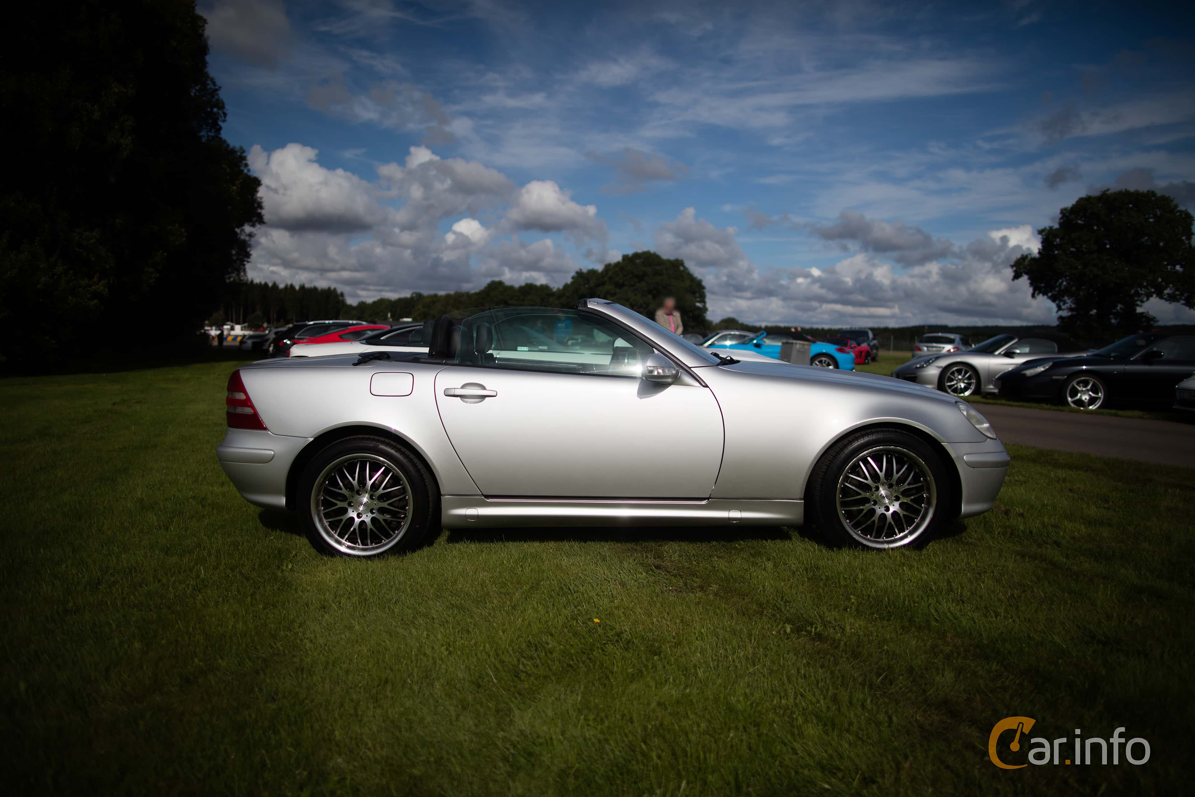 Mercedes-Benz SLK 320