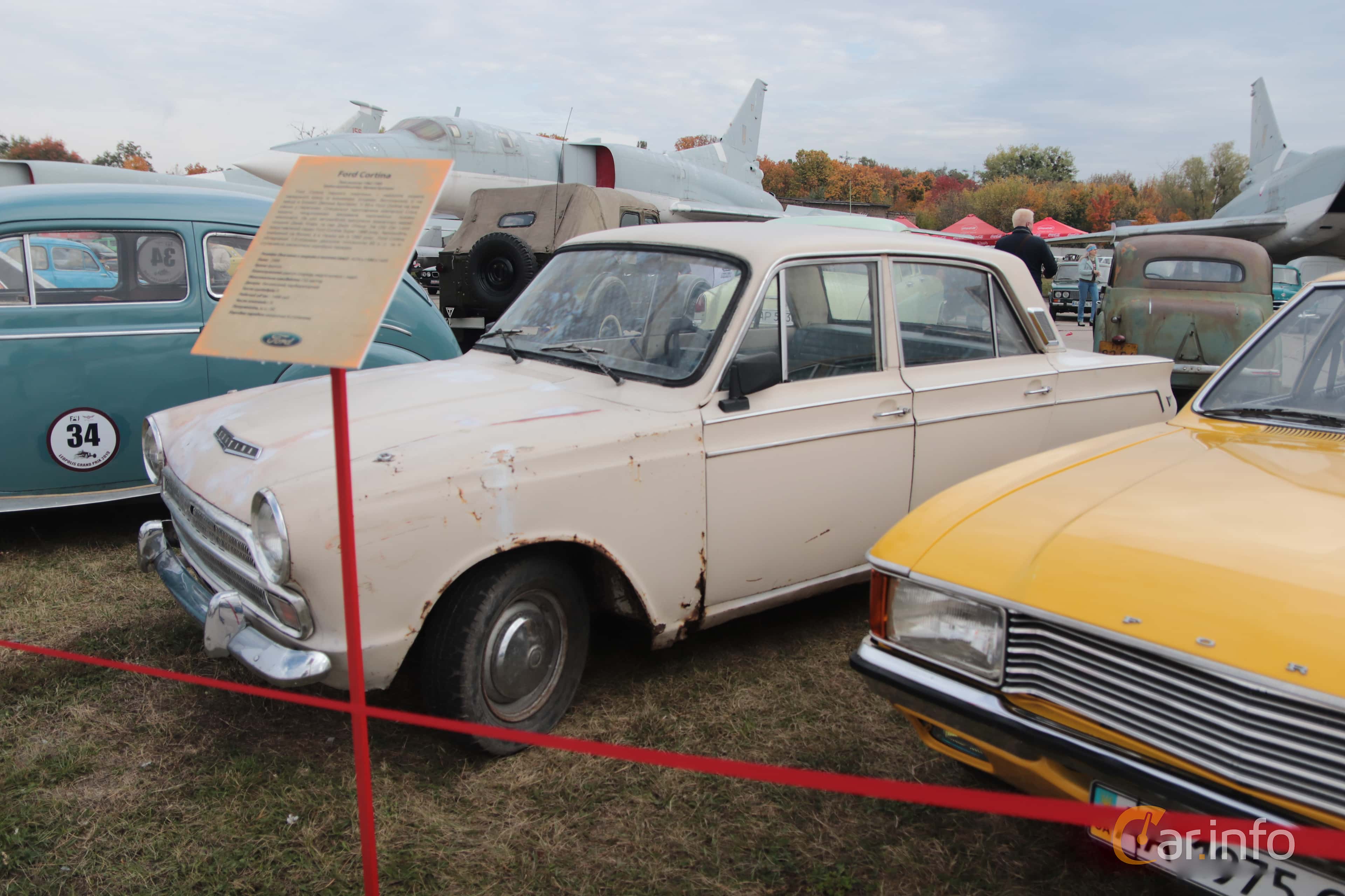 Ford Cortina GT 4-door 1.5 Manual, 76hp, 1966