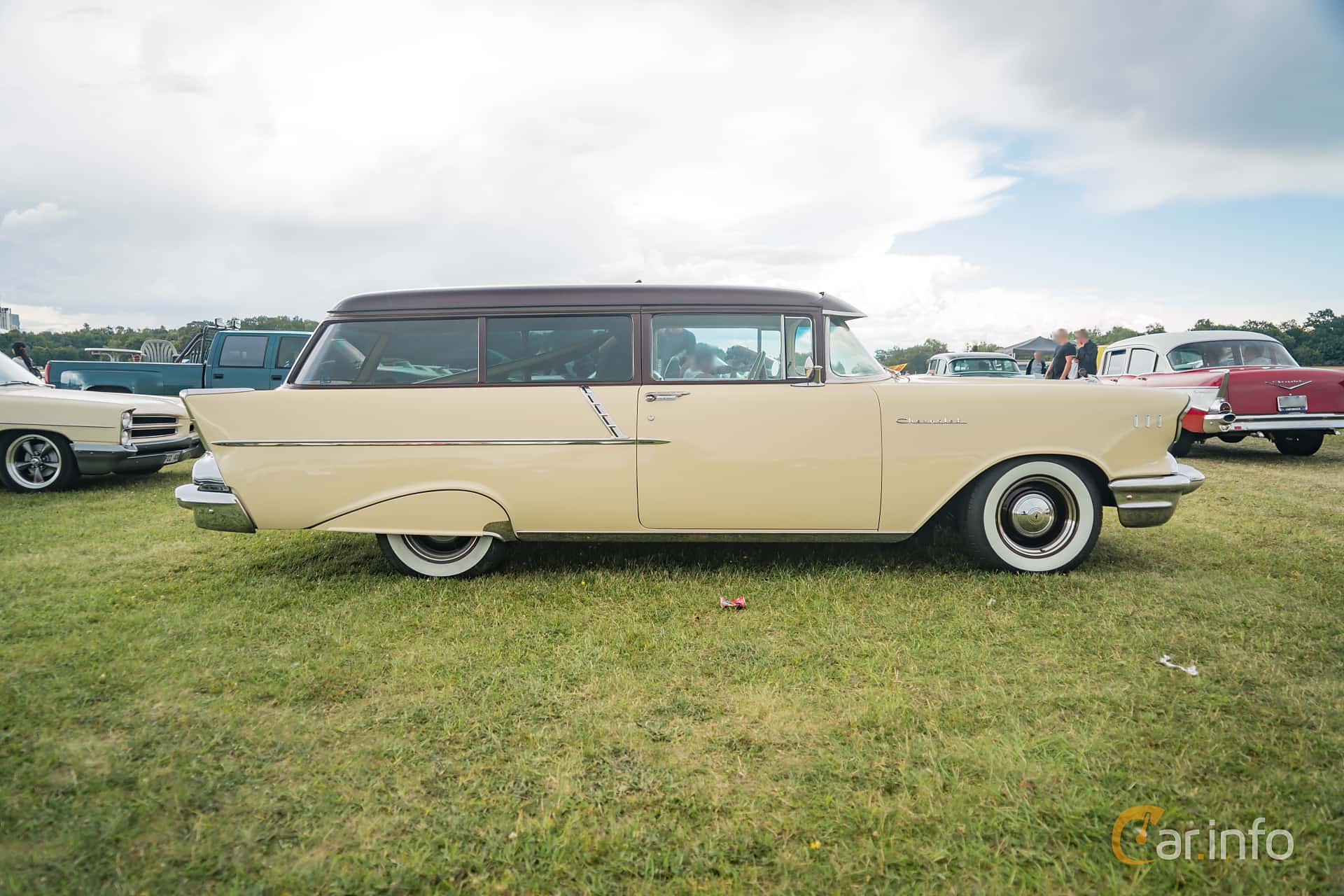 Chevrolet One-Fifty Handyman 4.6 V8 Powerglide, 223hp, 1957