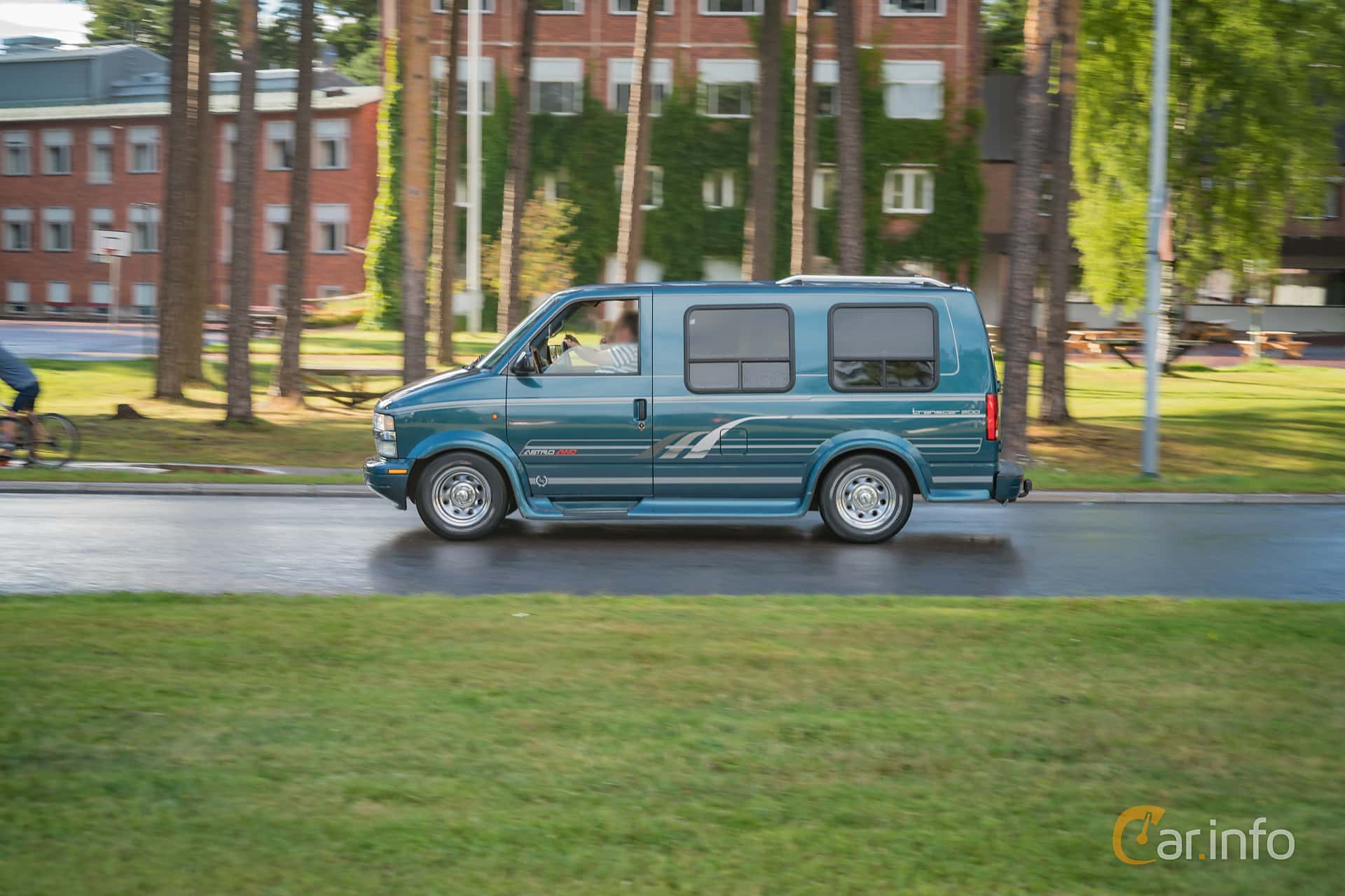 Chevrolet Astro Conversion Van 2005